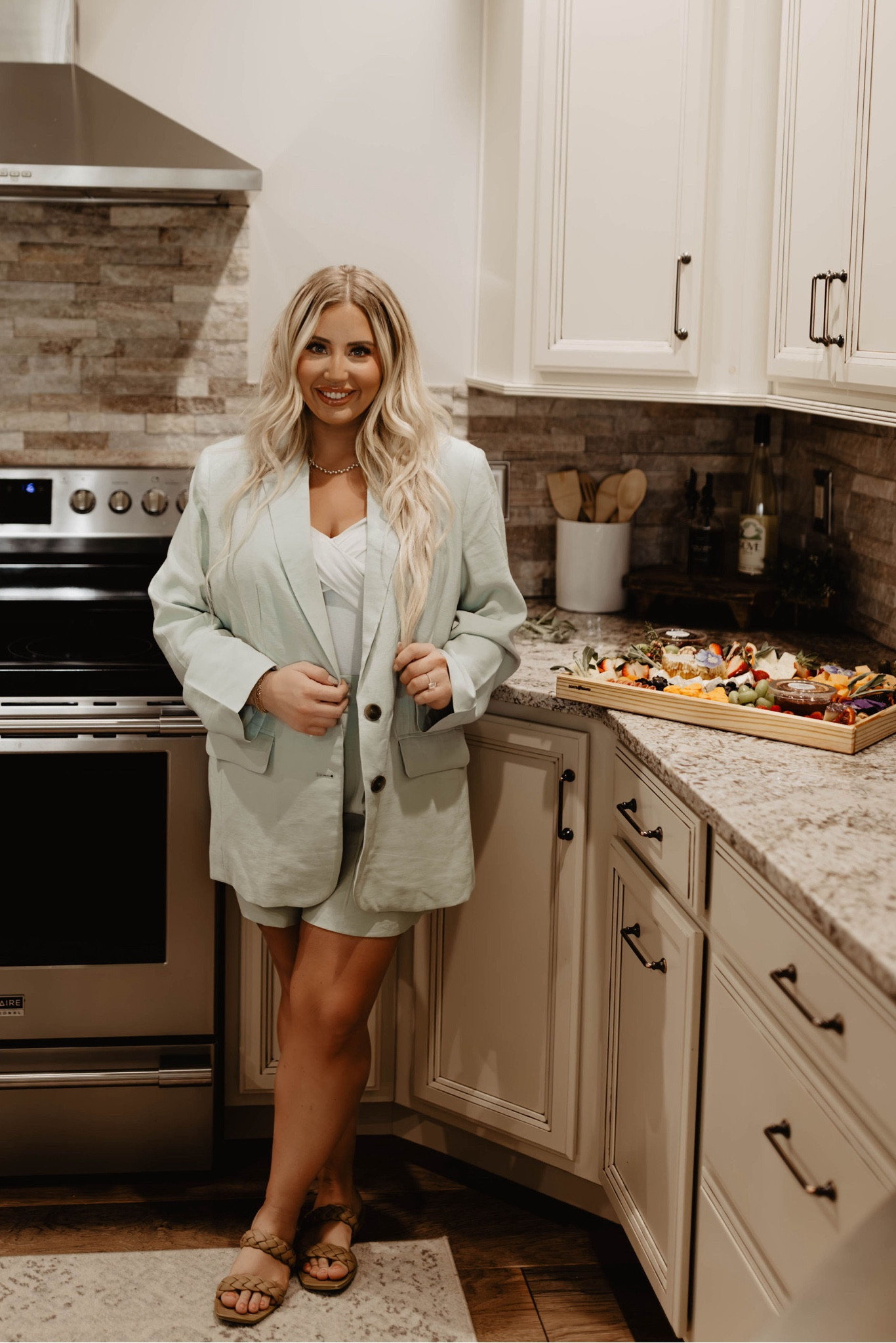 #charcuterie #charcuteriebusiness #target #brandingshoot #photoshoot #headshots 

#LTKFindsUnder50 #LTKMidsize #LTKSaleAlert