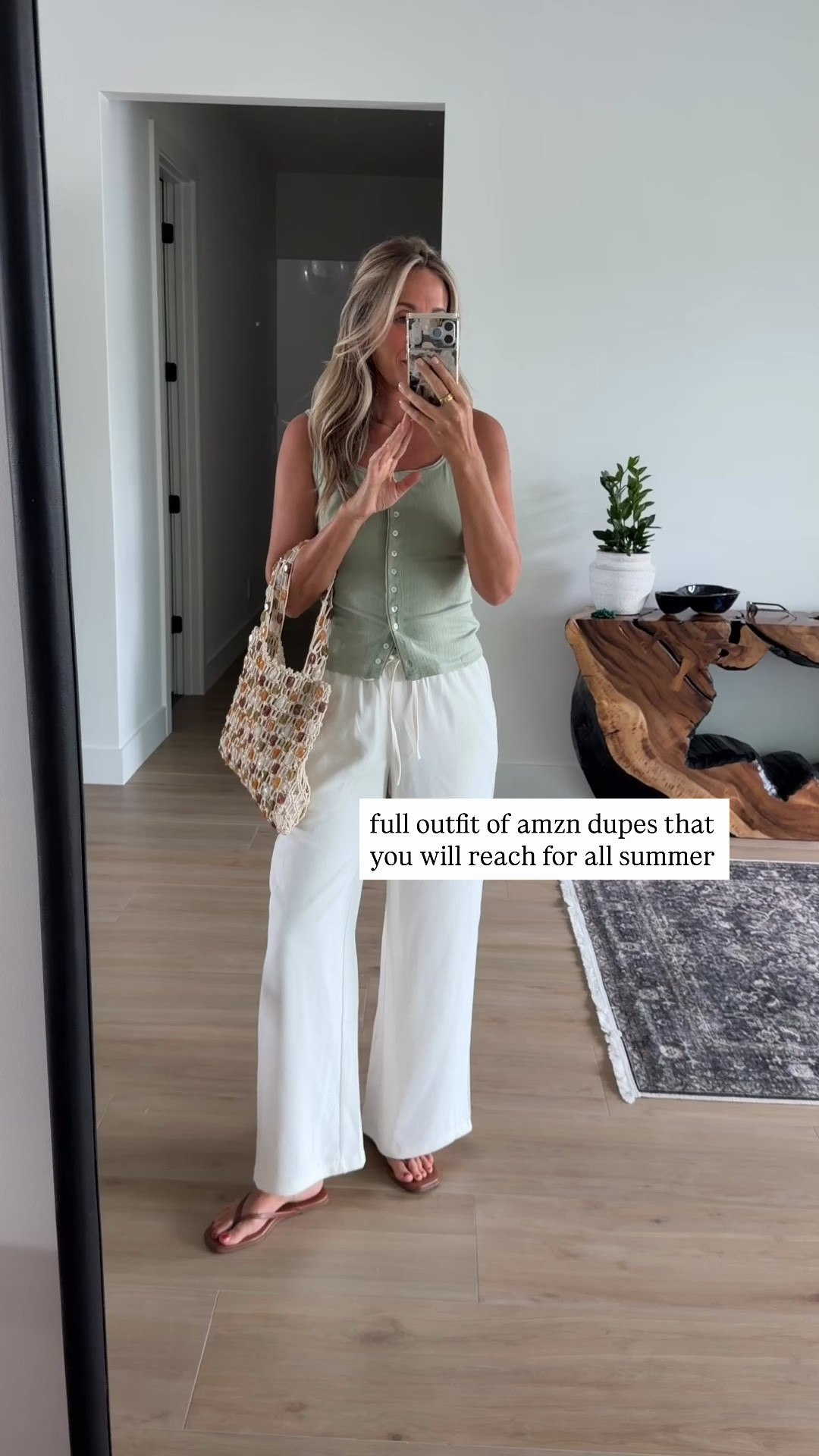 Amazon designer dupe

#LTKU #LTKSaleAlert #LTKmomlife