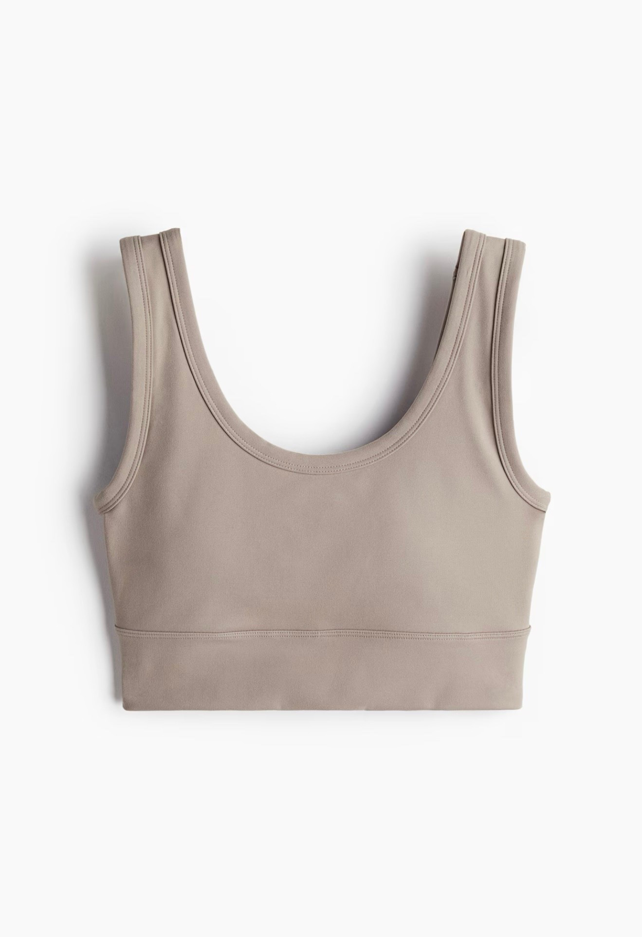 Sports bra in functional fabric made with SoftMove for the ultimate in softness and comfort plus contouring support, and DryMove to wick away moisture from skin. Wide shoulder straps, round neckline at front and back, lined cups with removable inserts for shaping and adjustable fit, and wide elastic at lower edge. Medium support, suitable for moderate-intensity workouts.



#LTKcanada #LTKsummer #LTKfitness
