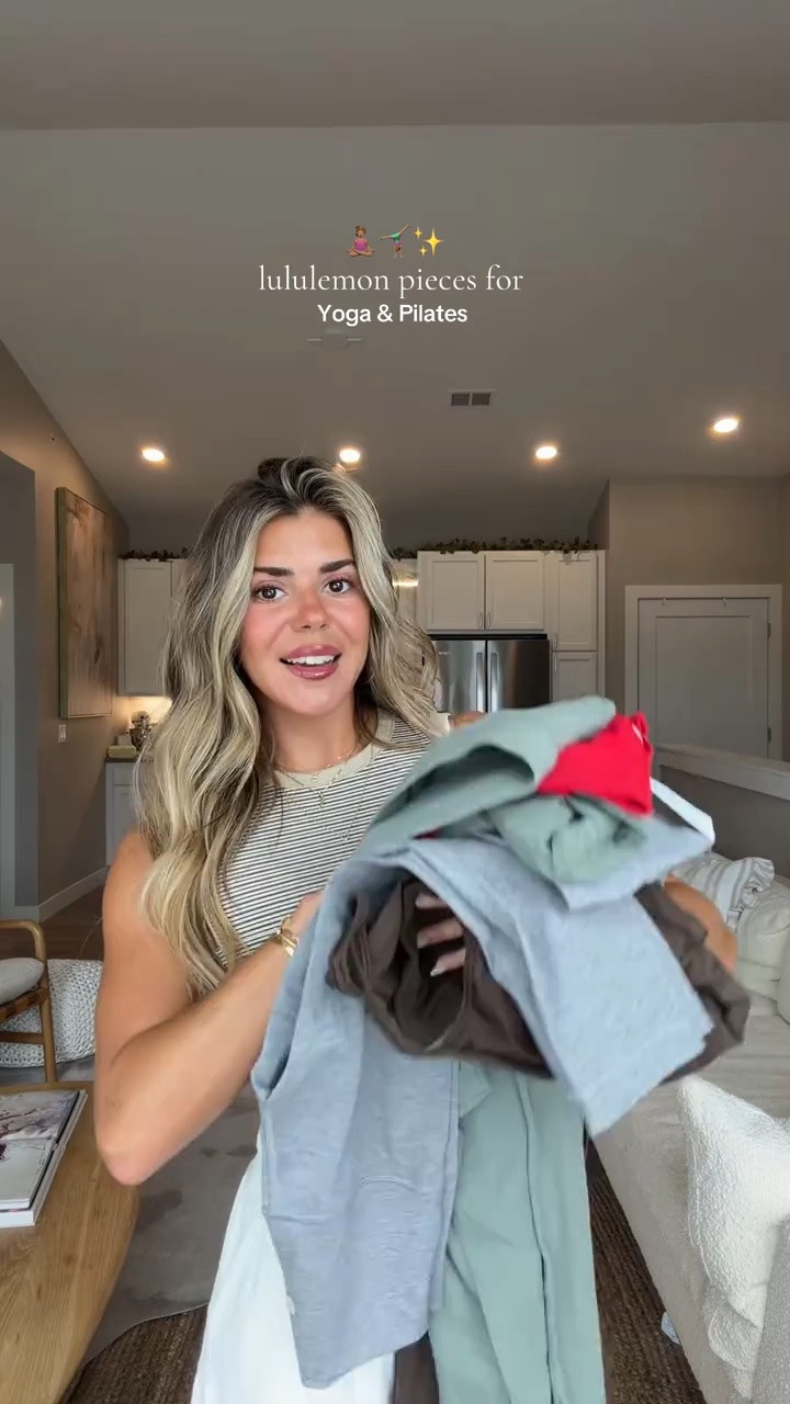 @lululemon called, they said they had the best pieces for Yoga & Pilates!!  🧘🏽‍♀️✨

#lululemoncreator #ad