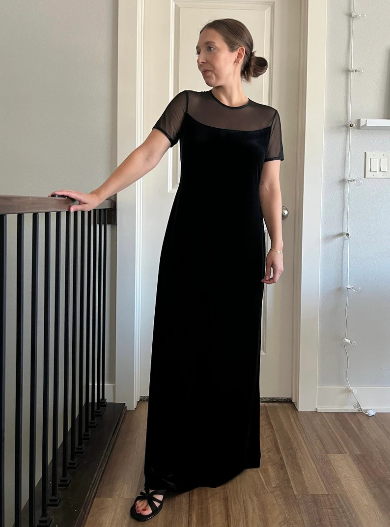 Vestido largo de terciopelo negro de los años 90 con parte superior de malla transparente - Etsy | Etsy (US)