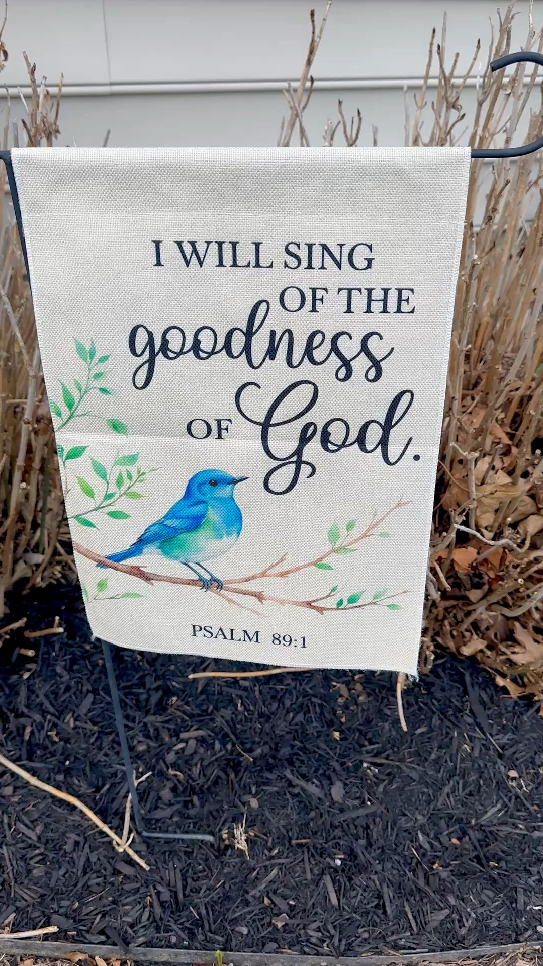 In love with my newest garden flag 