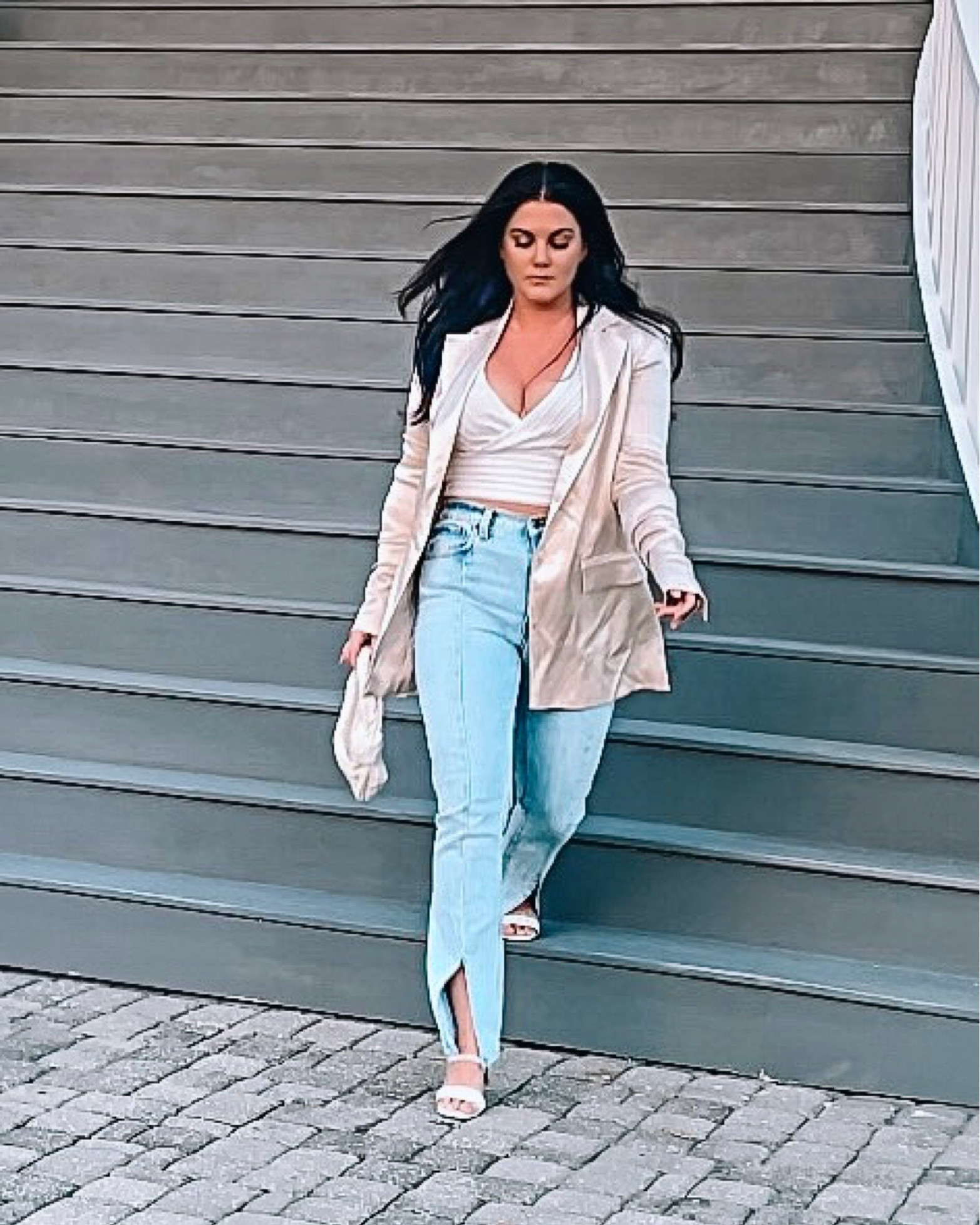 Day To Night Out 
I LOVE this champagne satin blazer 

#LTKshoecrush #LTKstyletip #LTKFind