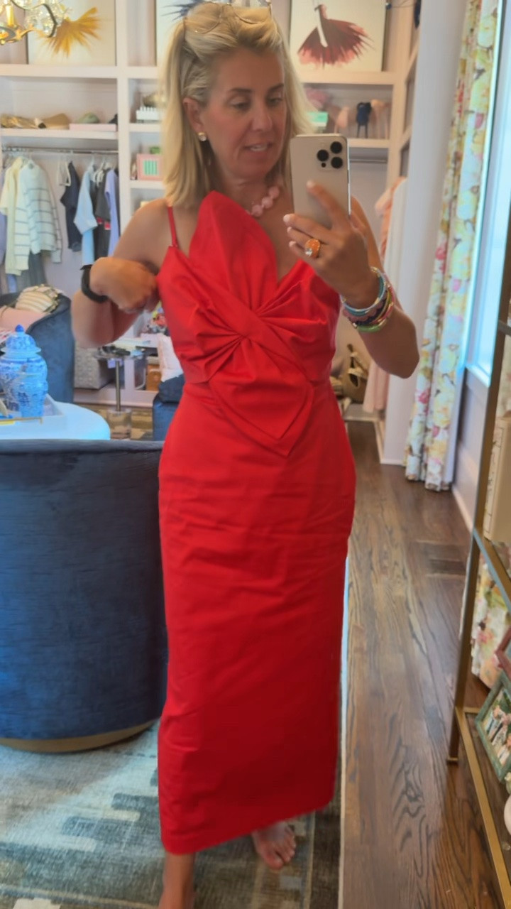 Oh how gorgeous!! I have a wedding soon and this will be perfection. I’m wearing a size small but need xs.

#LTKdayinmylife #LTKootd #LTKmomlife