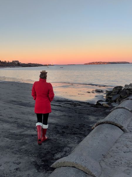 Red boots, pink skies! 

These red Hunters are a go to year round but are perfect for February, the month of red and for chilly seaside walks! 