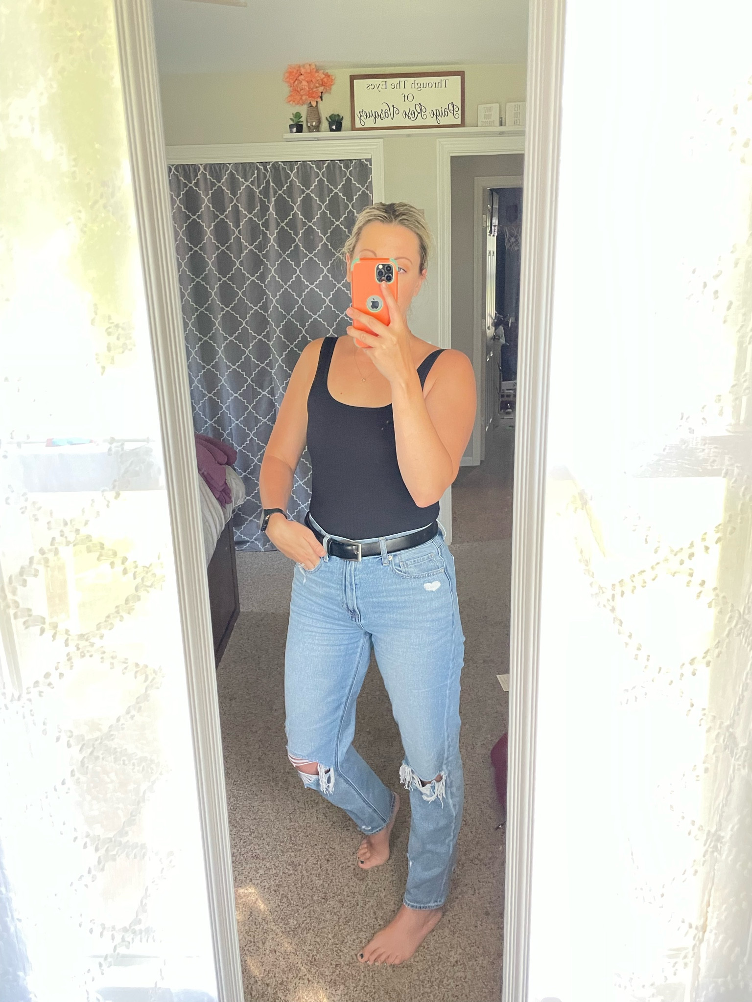 Just a basic “Mom” look 🫶🏼
(Jeans are not identical but very similar) 