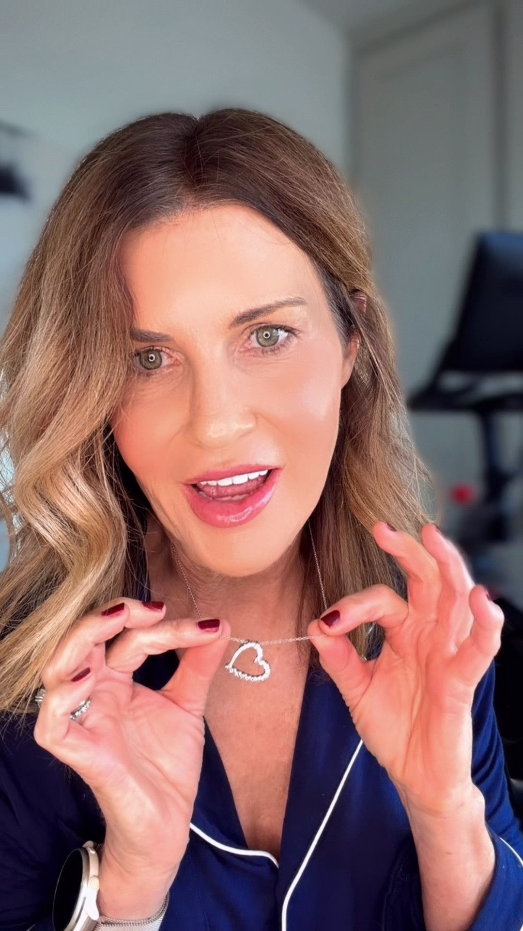 You won’t believe the price of this heart necklace 

#LTKstorytime #LTKOver40