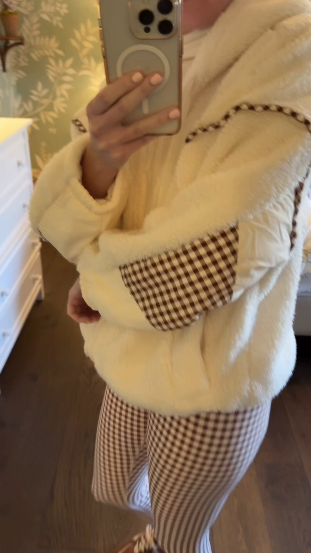 Target or Loeffler Randall?! These cute brown gingham sets are adorable! 

#LTKActive