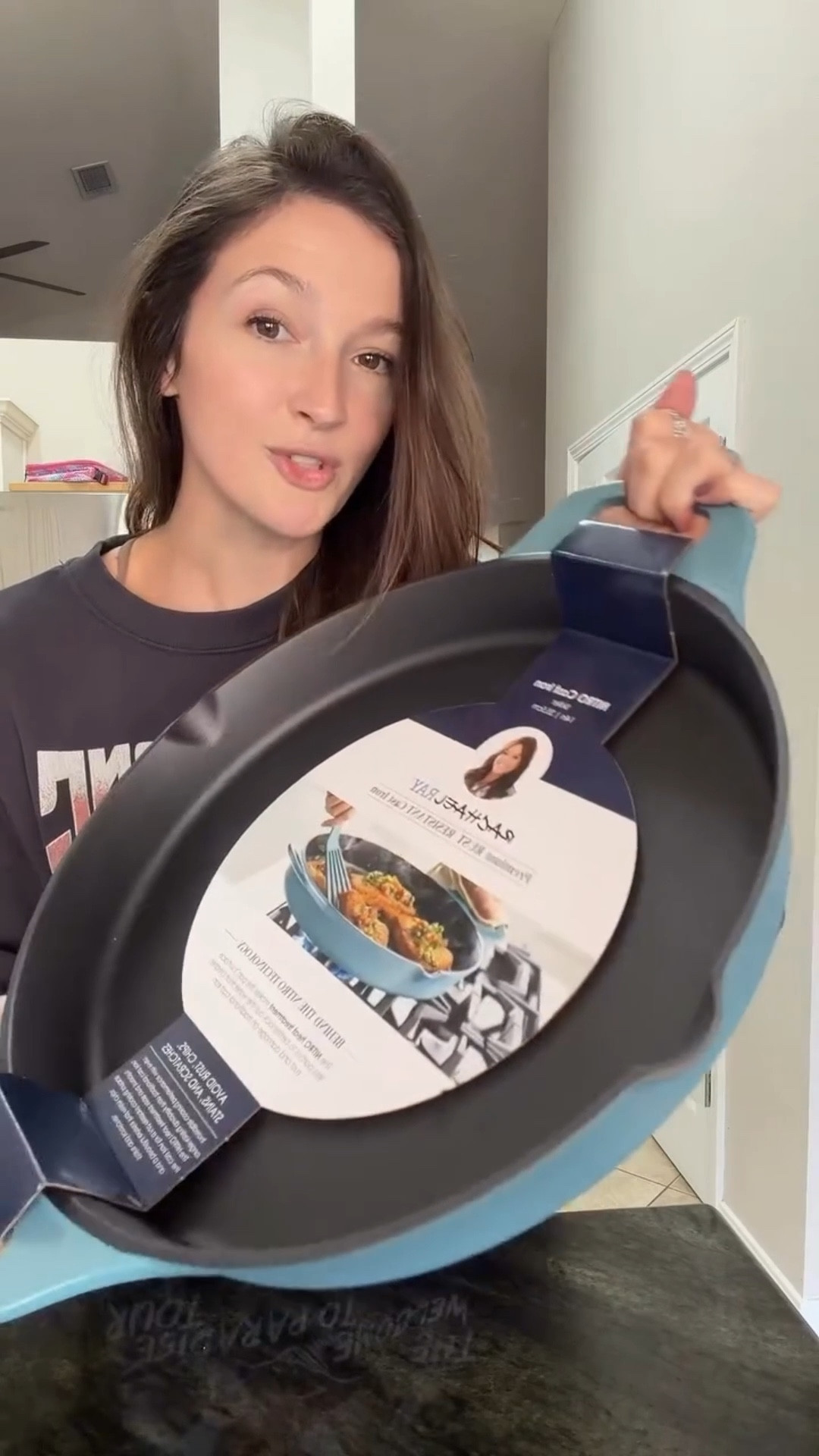 

Cast iron skillet but without all the extra work 🍳
#castironskillet
#castironcooking #kitchenessentials #rachelray #tiktokshopcreatorpicks

#LTKfoodie #LTKHome