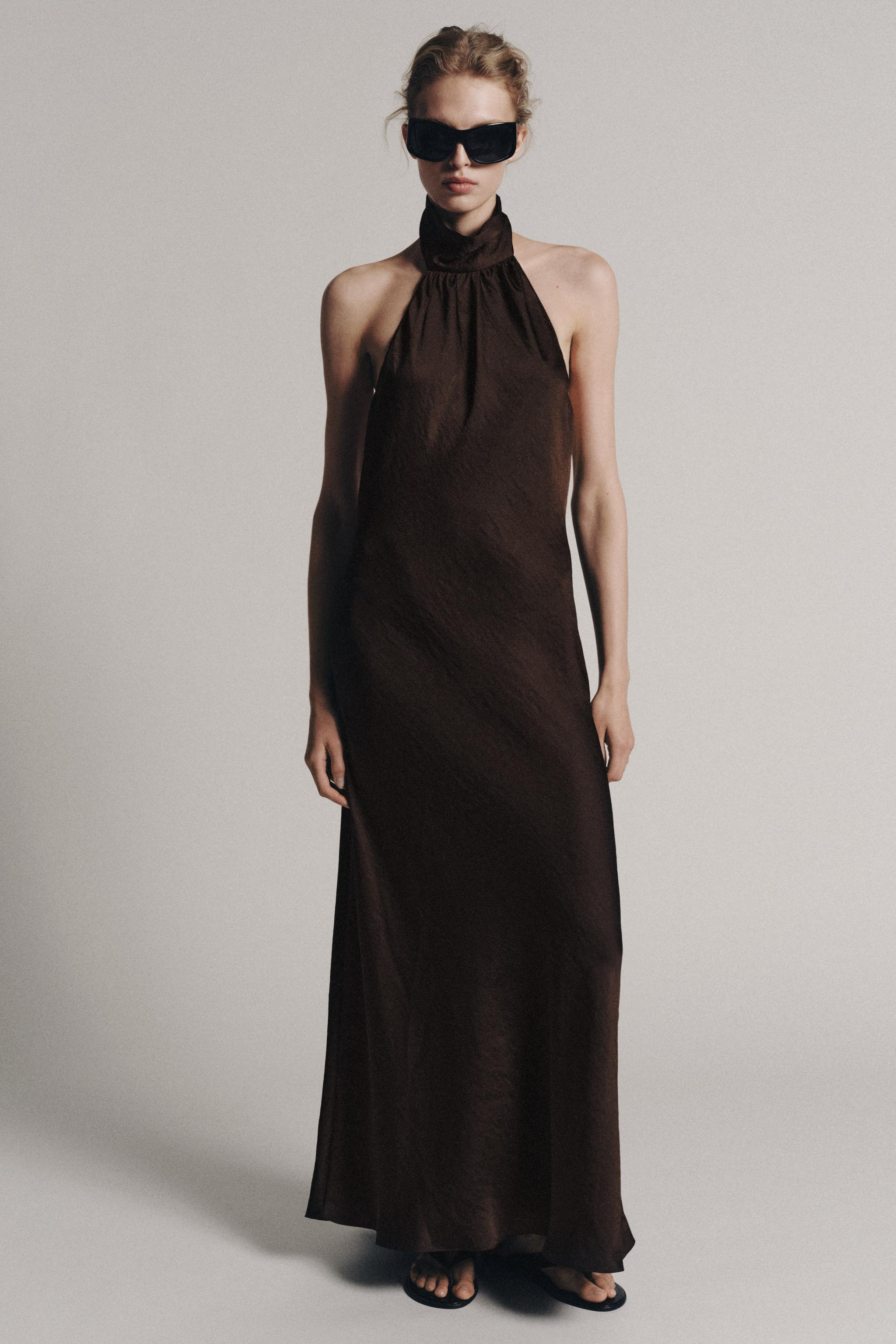 ZARA WOMAN COLLECTIONDress with a halter neckline and open back. Straight hem. | Zara US