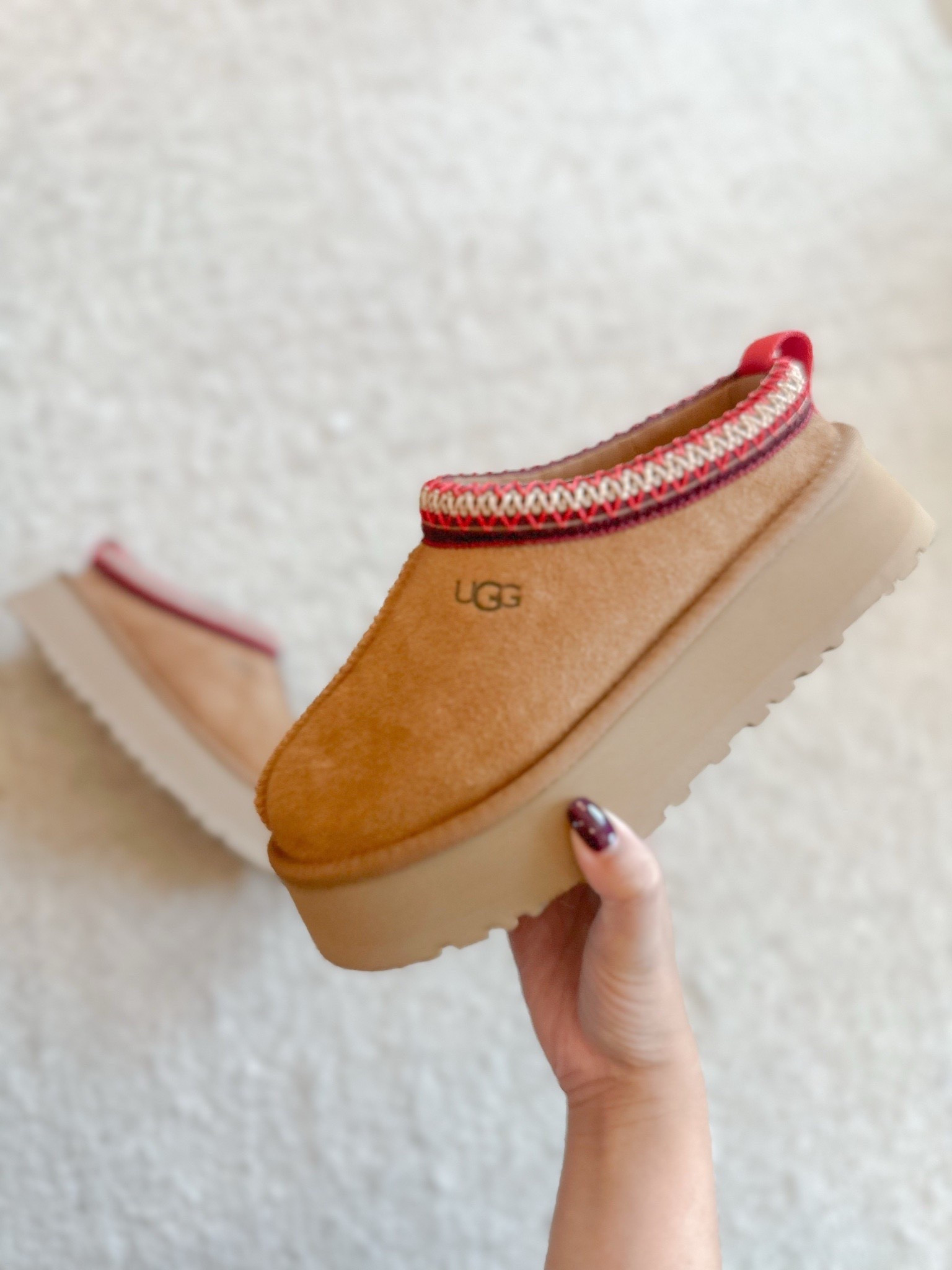 Gift for her 
I’ve been wearing these for the last 2 seasons I love them! 
Happy shopping 🛍️ 

#LTKwinter #LTKshoes #LTKgiftguide