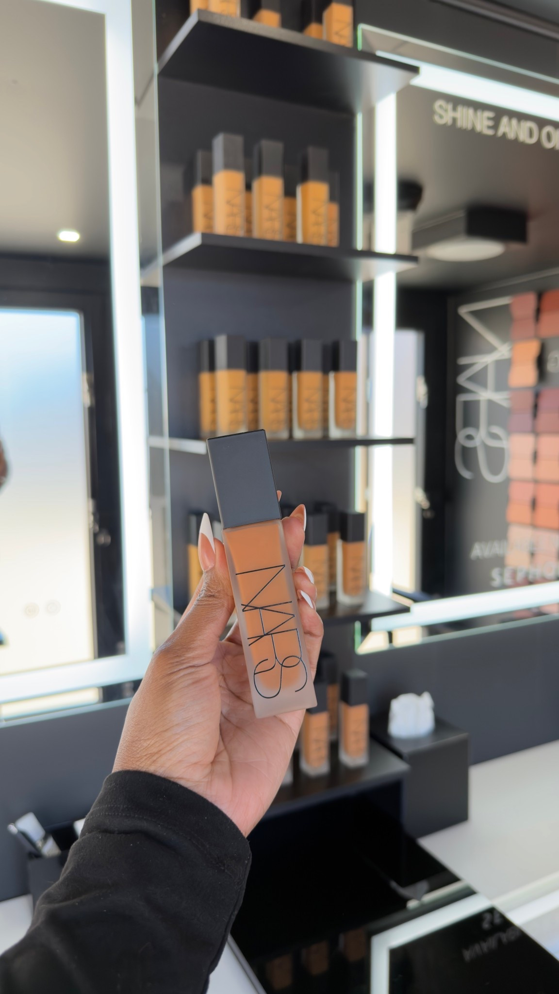 The new NARS Matte Foundation? She’s smooth. She’s blurred. She’s grown.

#LTKmomlife #LTKgrwm #LTKdayinmylife