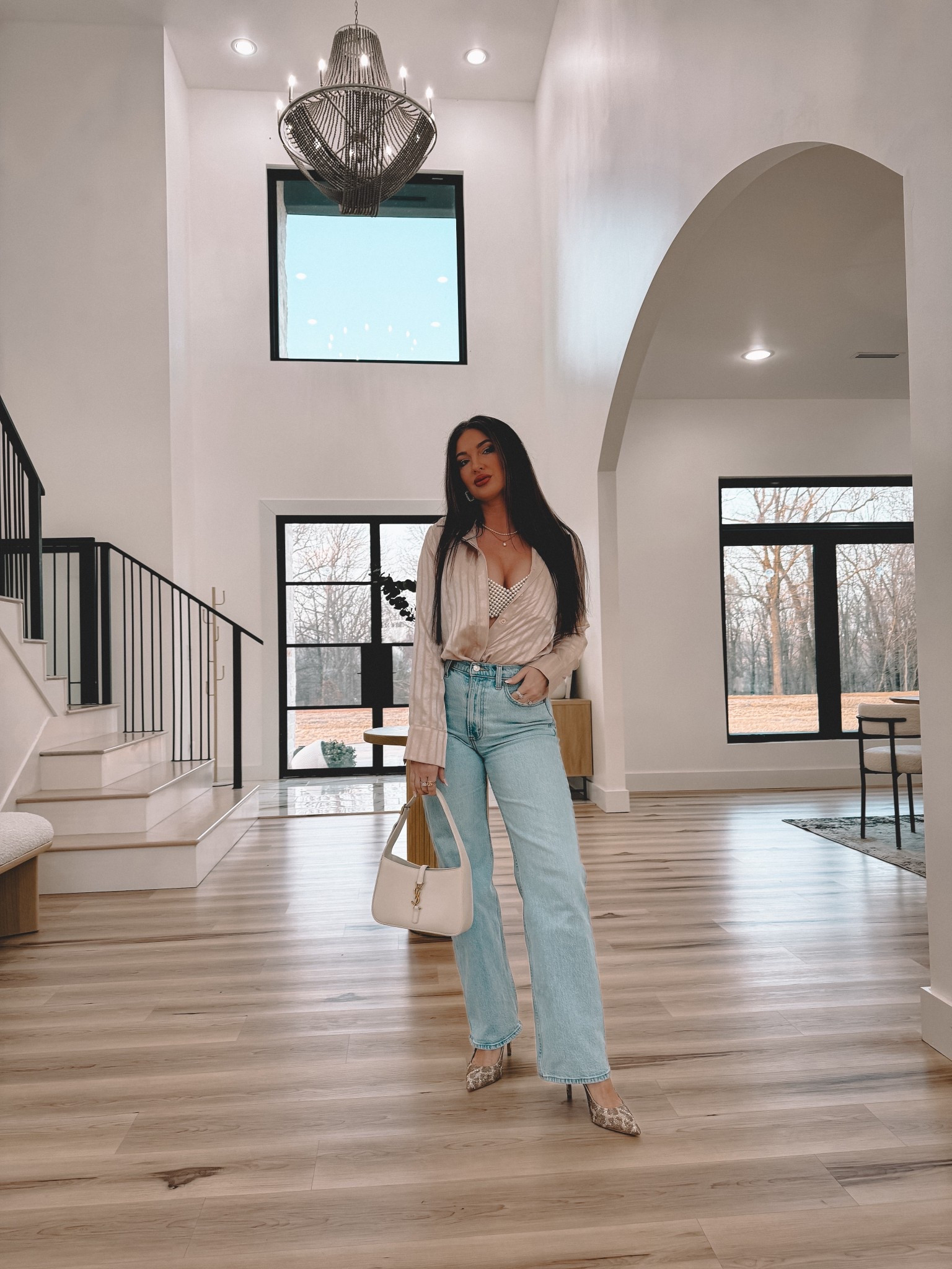 Abercrombie denim, weekend outfit ideas 

#LTKSpringSale #LTKStyleTip #LTKFindsUnder100