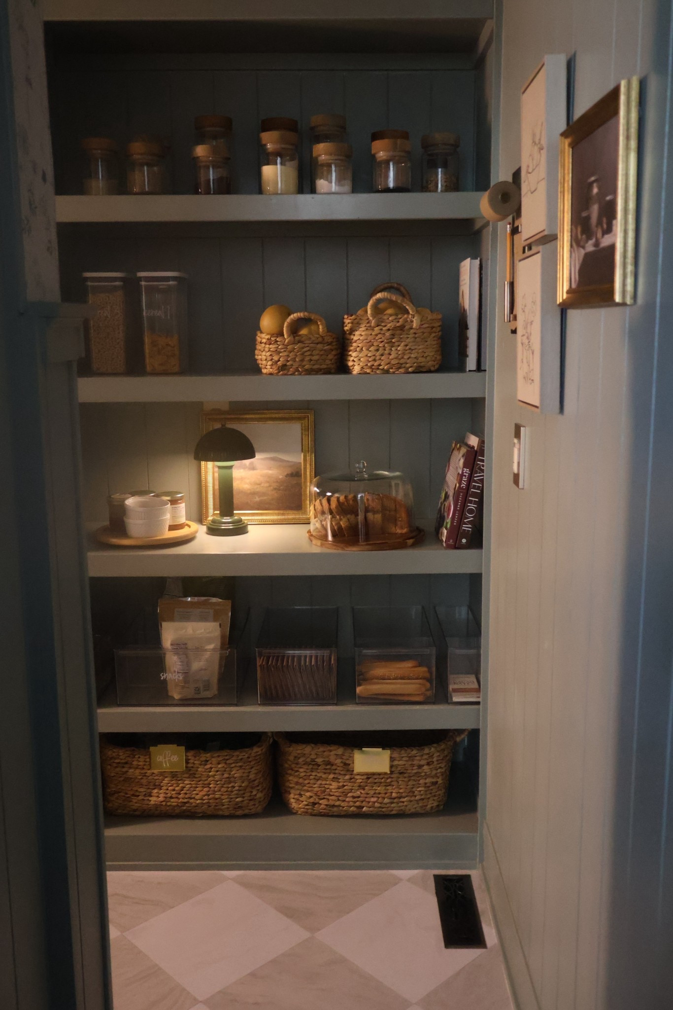 Links for all the organizational product i used in my pantry 