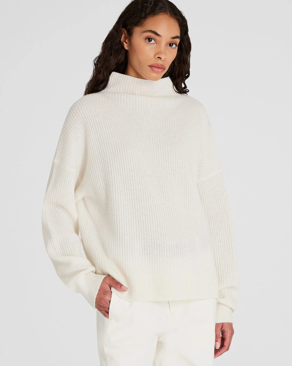 Cashmere Mockneck Sweater | Club Monaco (Global)