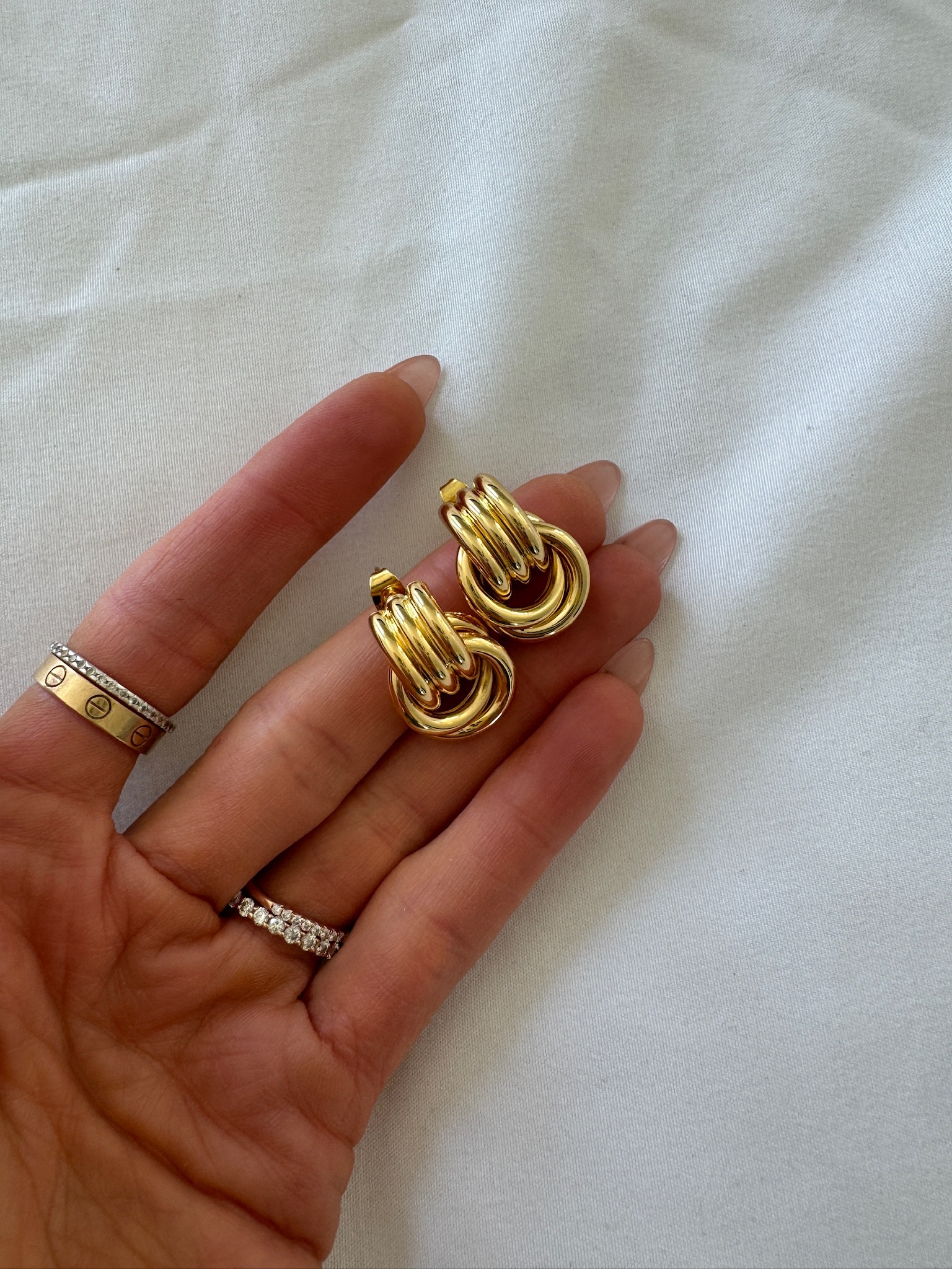 These earrings instantly make an outfit look more elevated. I’ve been loving statement gold jewelry lately and these are the perfect mix of trendy and timeless. Such a good find for summer outfits, vacation looks, date nights, and everyday wear.

#goldjewelry #statementearrings #everydayjewelry #summeraccessories #affordablefashion #trendingstyle #minimalstyle #elevatedbasics #amazonfashionfinds #targetstyle #capsulewardrobe #coastalgrandmotherstyle #fashionfinds #everydaystyle #accessorieslove

#LTKSeasonal #LTKootd #LTKmomlife