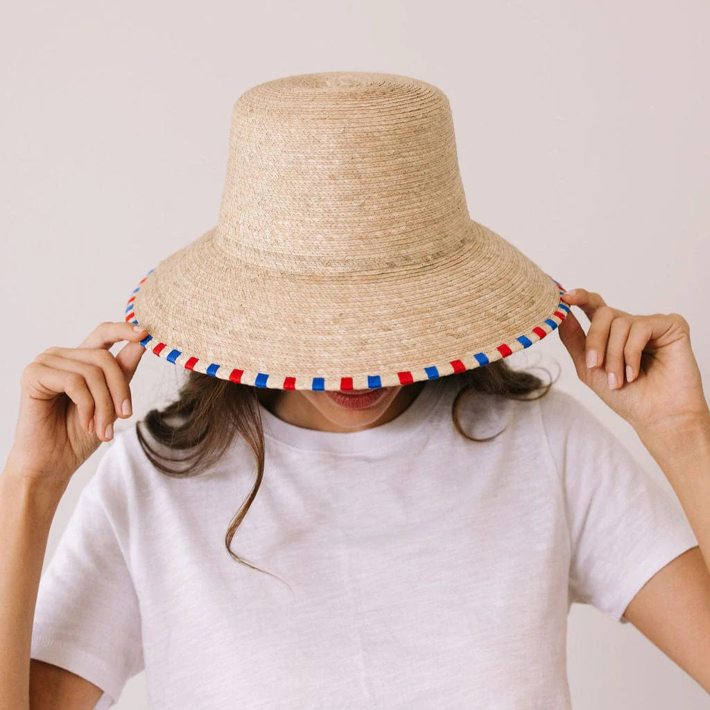 2023 — 2026
  Sunshine Tienda®
  
    |
    Privacy Policy
  
    |
    Legal & Policies | Sunshine Tienda