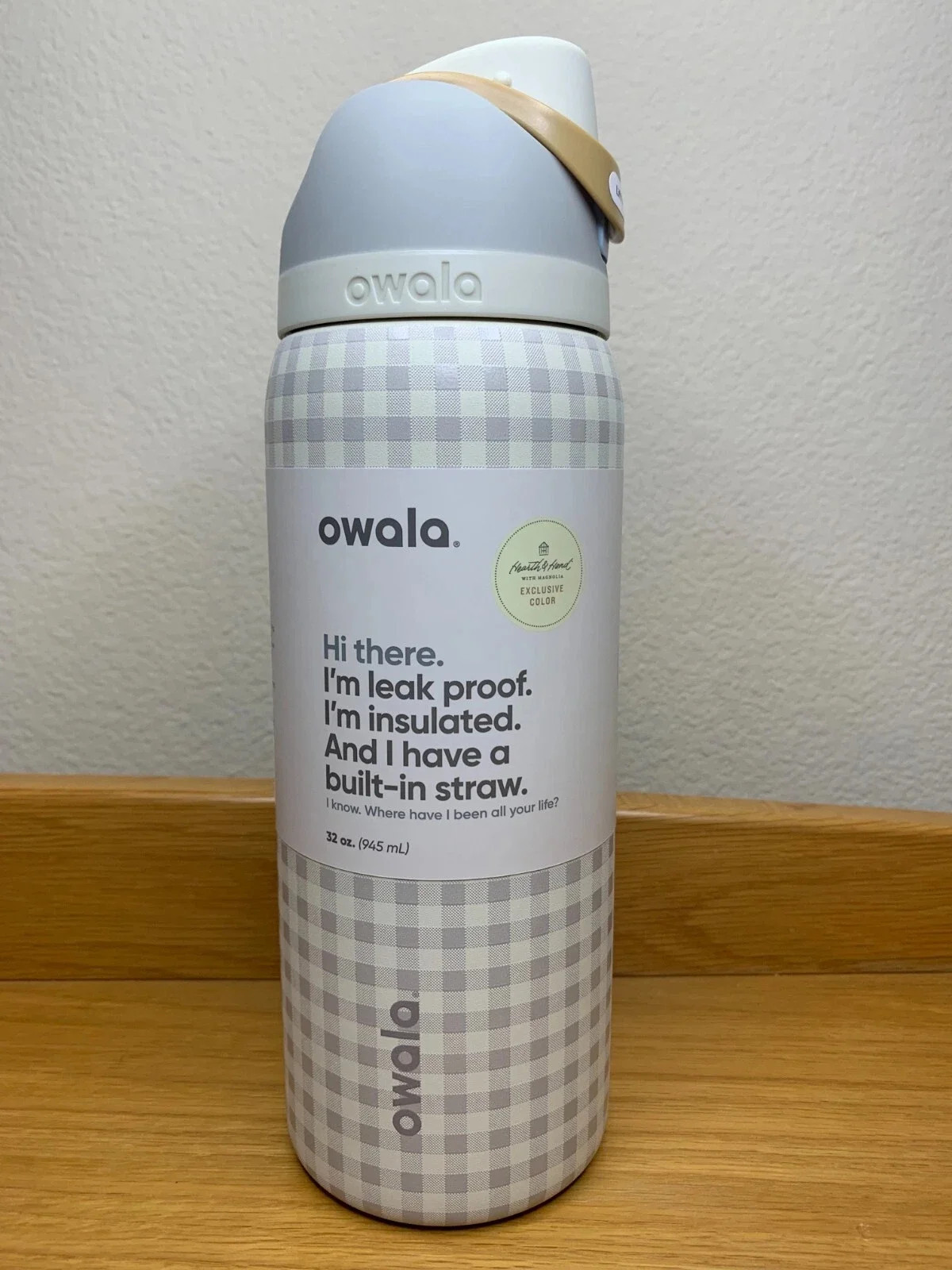 Insulated Stainless Steel Water Bottle with Straw, BPA-Free Sports Water Bottle, Great for Travel... | Walmart (US)