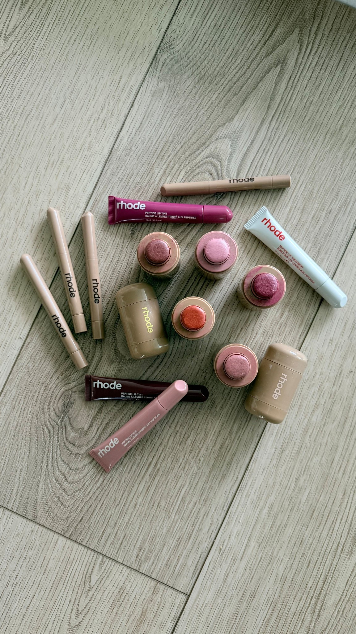 Rhode products I have been LOVING! 🩷💄

#LTKmomlife #LTKgrwm #LTKselfcare