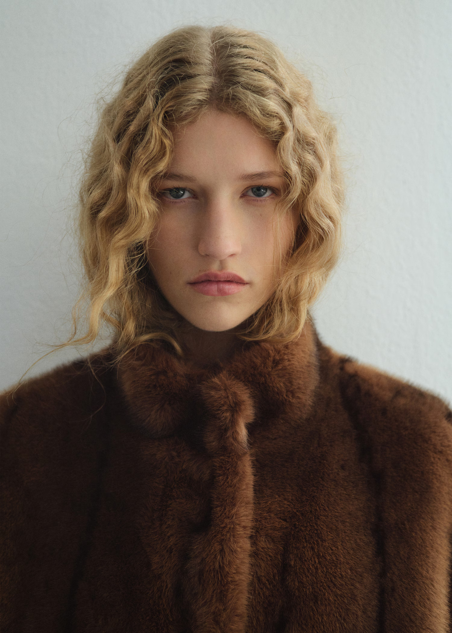 Faux-fur jacket with pockets - Women | MANGO United Kingdom | MANGO (UK)