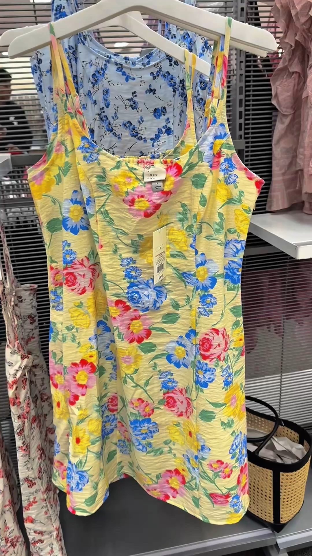 Happy Wednesday!☺️ Soon it will be the first day of spring and Target has lots of new spring arrivals!!🌸🤩 I love these mini woven tank dresses that are so pretty and they come in these 4 different colors!!😍 My favorite is the neutral black/cream!!🤍🖤🥰 Which color do you want?🤔


#newattarget #springdresses #targetmomof10 #targetdress #floralprintdress #springbreakdress 

#LTKFindsUnder50 #LTKFindsUnder100 #LTKWatchNow