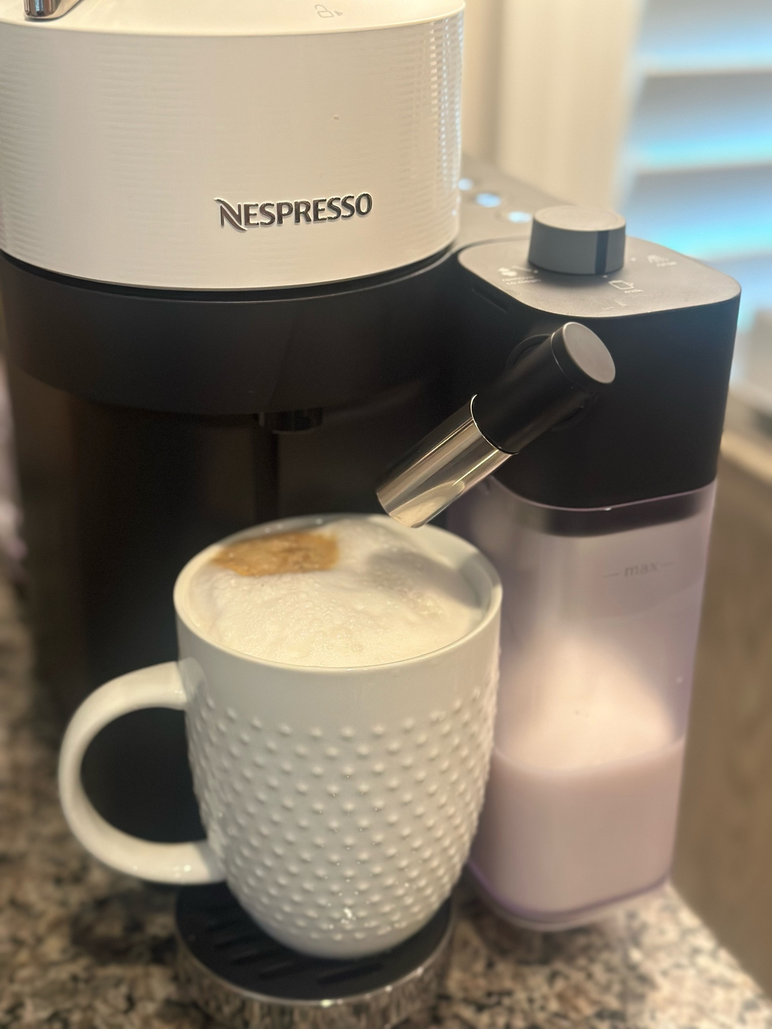 We absolutely LOVE our Nespresso machine! It makes the yummiest lattes ☕️💕 



#LTKhome