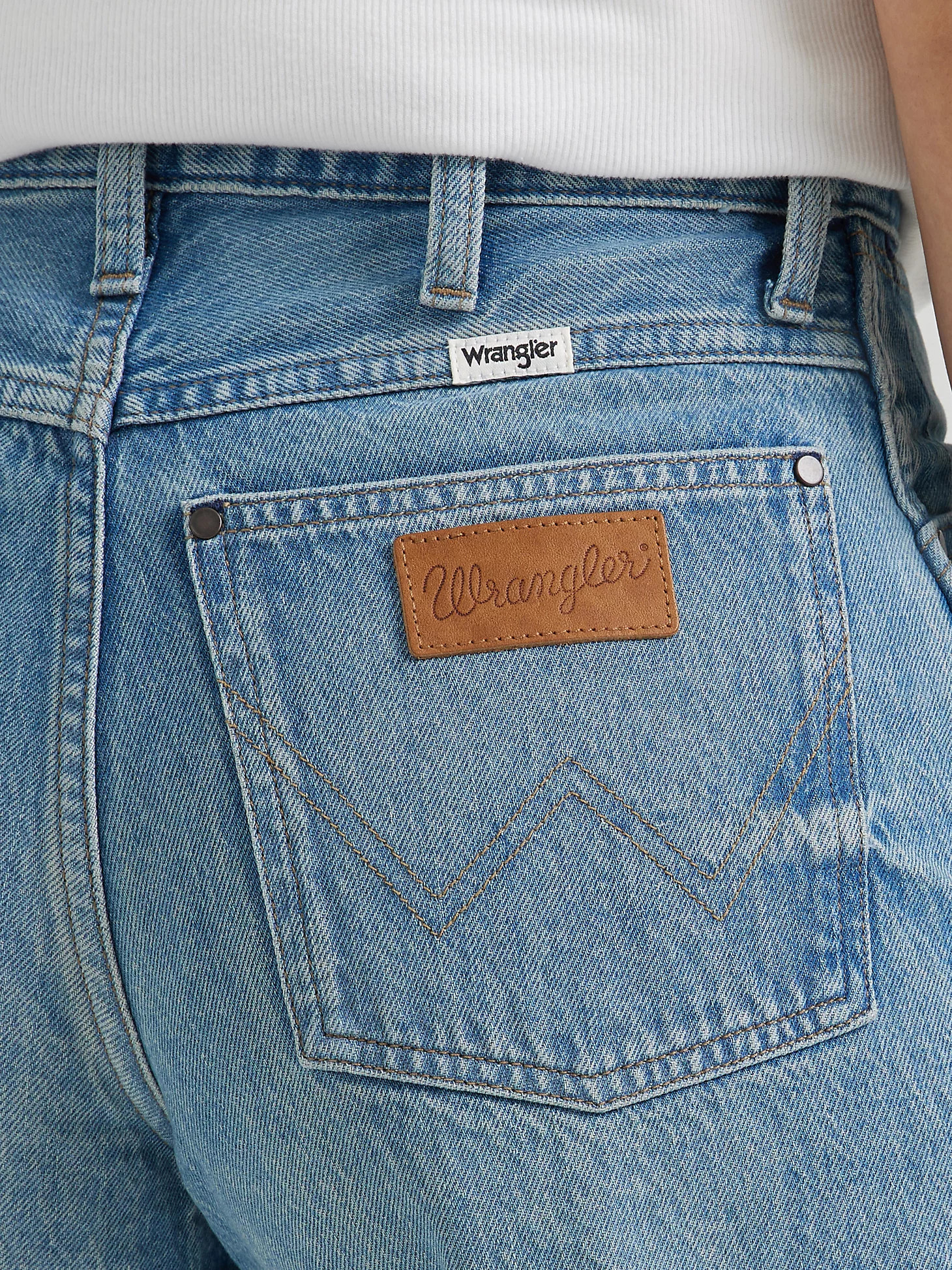 Women's Cowboy Mid-Length Short in Leaving Town | Wrangler