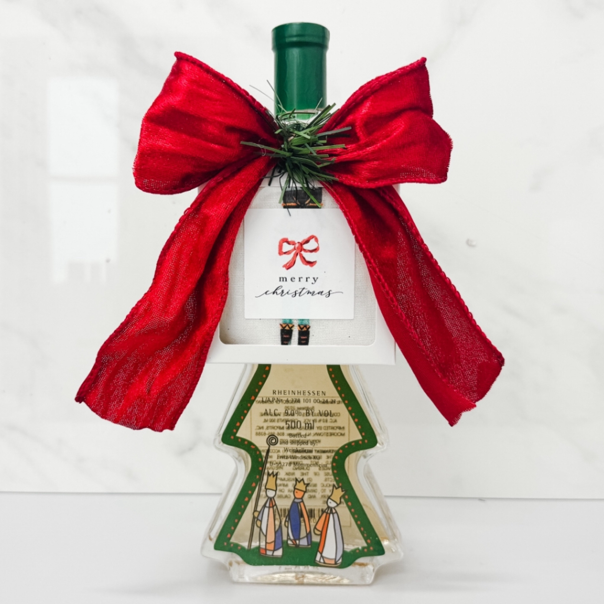 Links to shop the cutest way to wrap cocktail napkins this holiday seasonn

#LTKHoliday #LTKGiftGuide