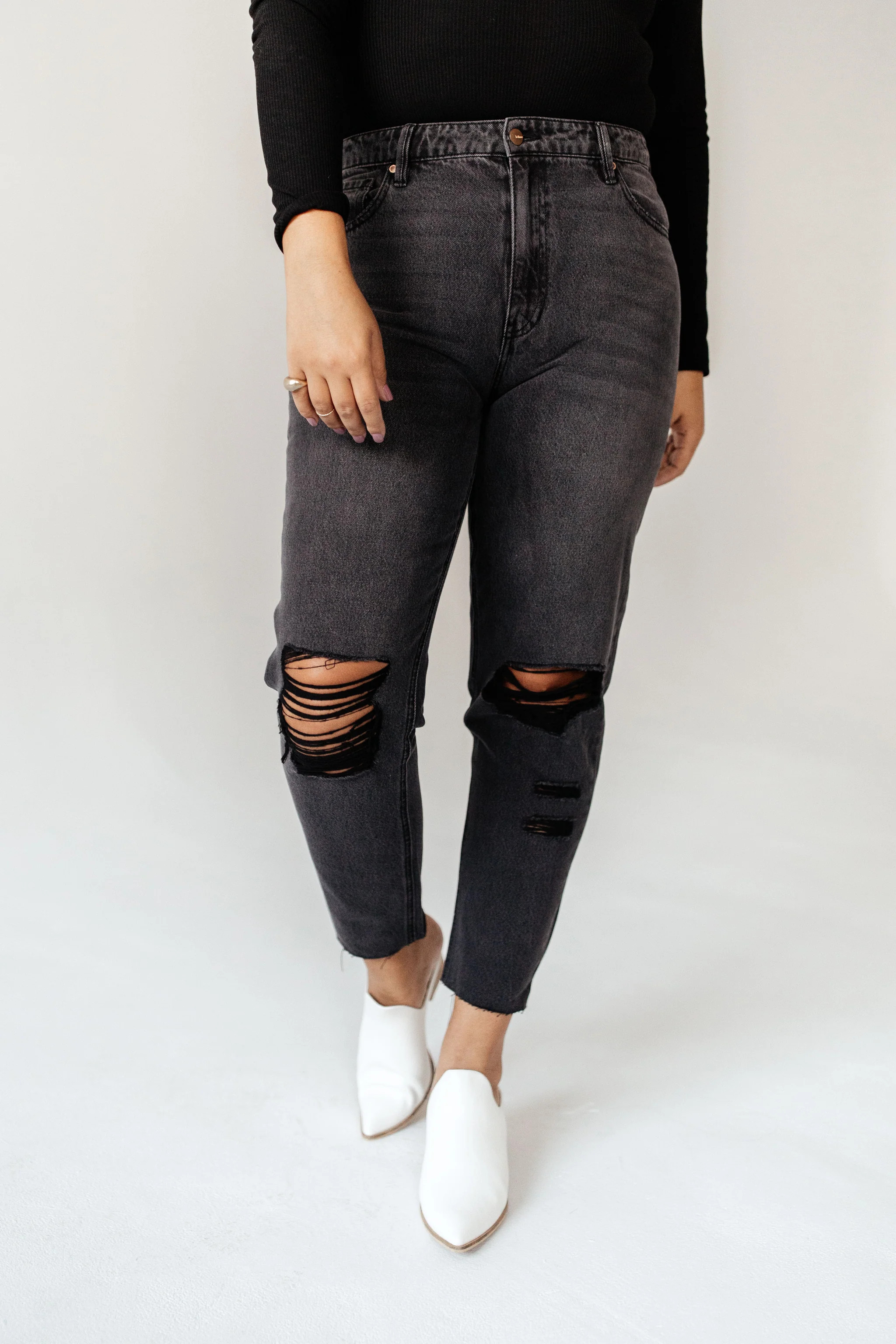 Harold Distressed Mom Jeans - FINAL SALE | Böhme US