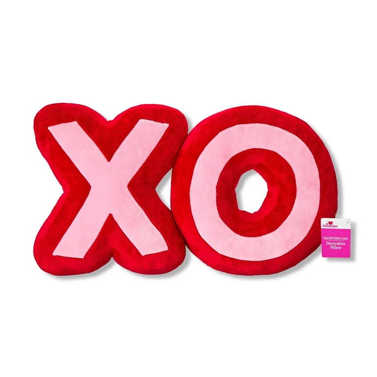 Valentine's Day 12 in XO Red and Pink Pillow, by Way To Celebrate - Walmart.com | Walmart (US)