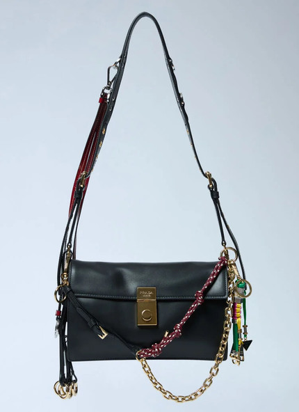 https://product-images-cdn.liketoknow.it/z_ldGy9D4WJVv6_smybCvD4EAwm.M506kID9F07qw8te1Malbhc.eBCju1_yM39KYHq40BidJHOlEFRa70Z4UpZtdiNA35c48x8iiDL2pAknUBIU6zy1xIpH9zf7Afet0tgQpwgL7rqJXGFzPjPxNLSADD8SlMrNrasofXMUZGNRBETEC4gFQPLxYmO501K1u0K7UMsltfmvvqppiVO4hi82WzV79CLM2t0-?v=2&max&height=0&width=430