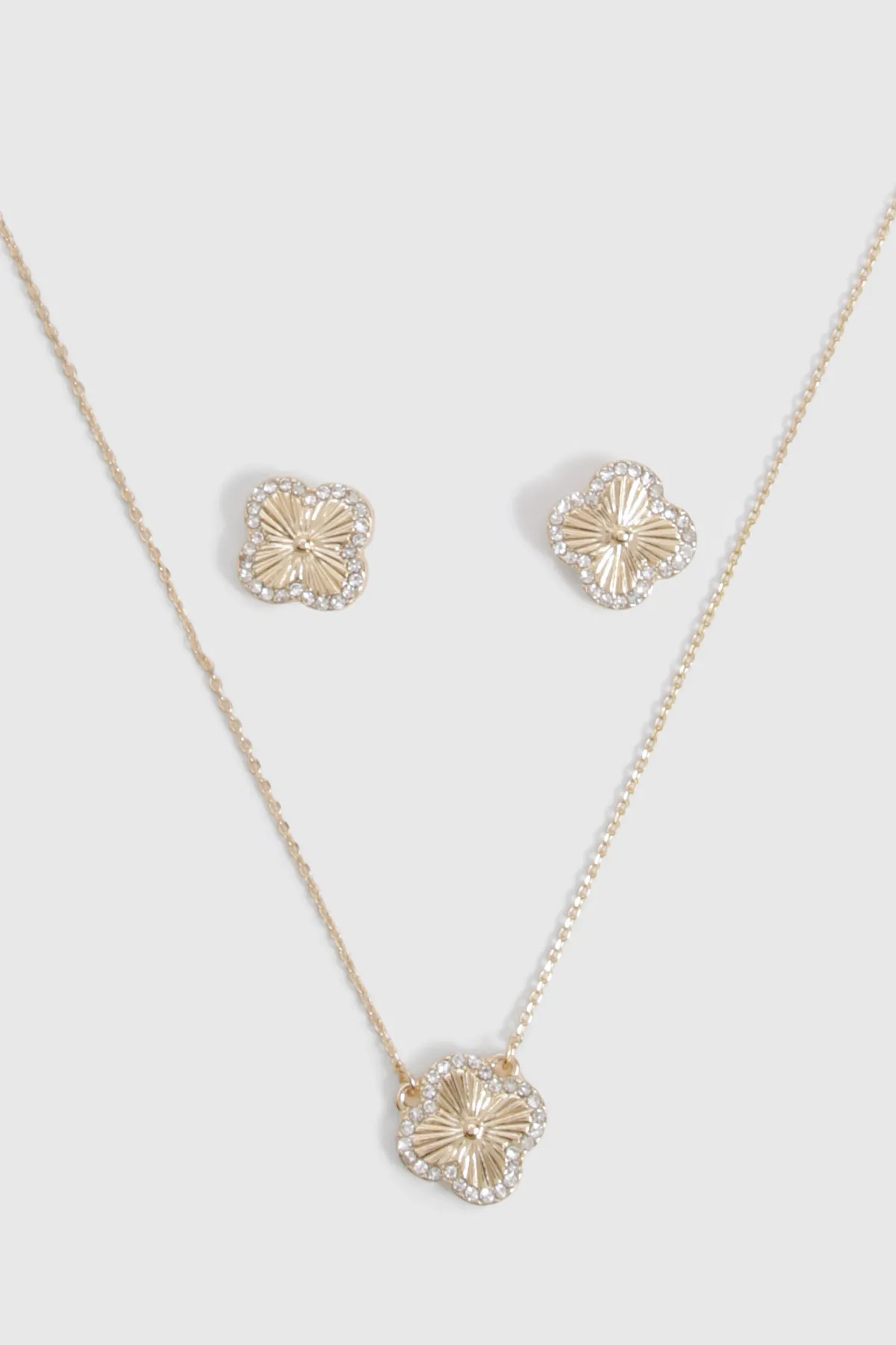 Flower Pendant Jewellery Set | Boohoo.com (UK & IE)