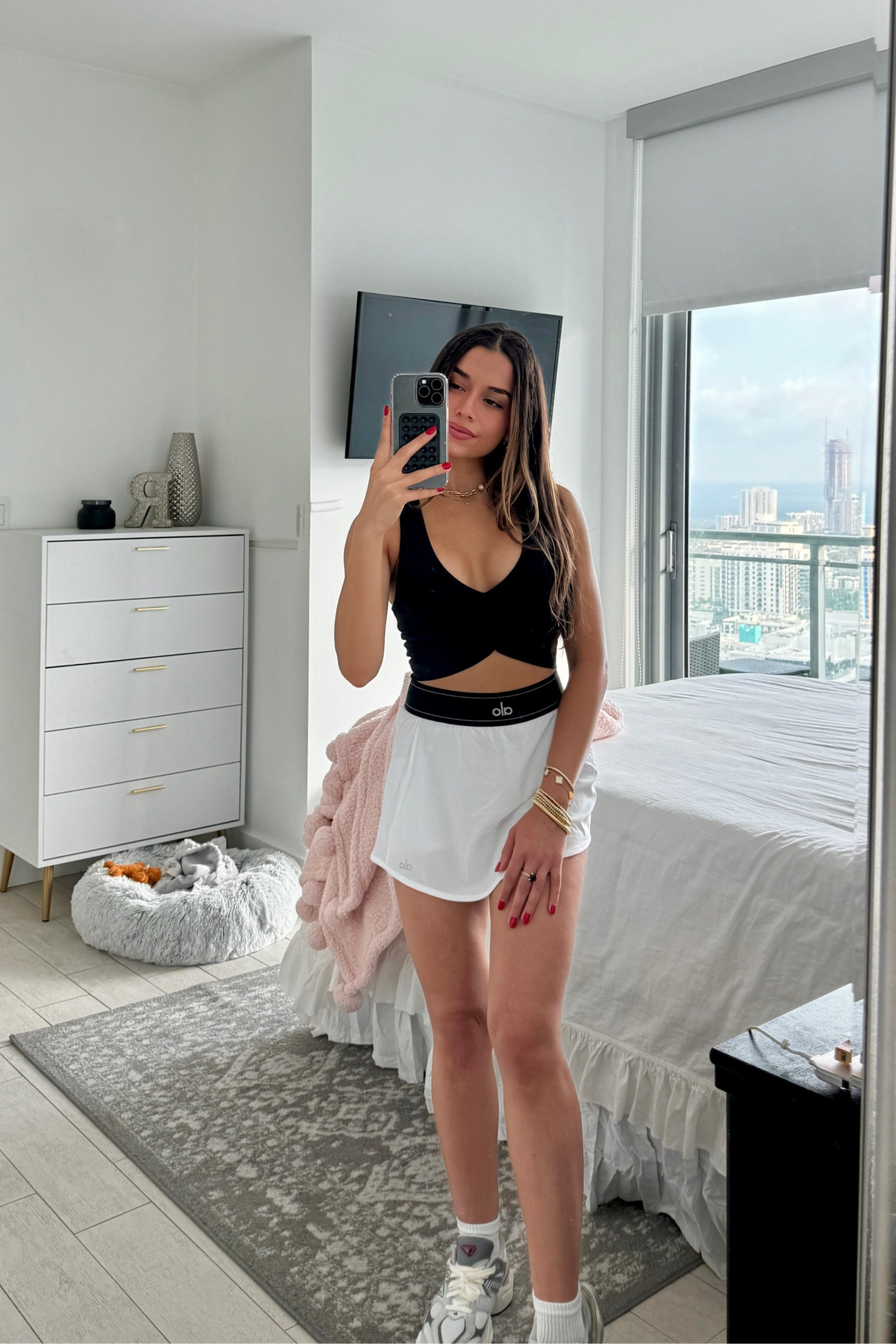 Alo tennis skirt size XXS
Alo sports bra size XS

workout clothes 
pickle ball outfit 
tennis outfit 
tennis skirt 
amazon jewelry 
gold bracelets
amazon fashion 
new balance sneakers 


#LTKfitness #LTKbeauty #LTKshoecrush