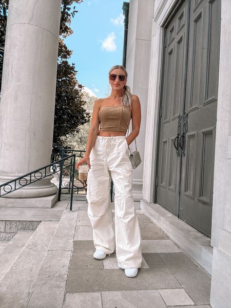 Neutral Cargo Pants Outfit

Neutral Style, Outfit Inspo, Fall Outfits, Wedding Guest, Boots, Family Photos, Christmas Decor, Christmas Tree, Thanksgiving, Fall Dress, Sweater Dress, Living Room

#LTKSeasonal #LTKshoecrush #LTKstyletip