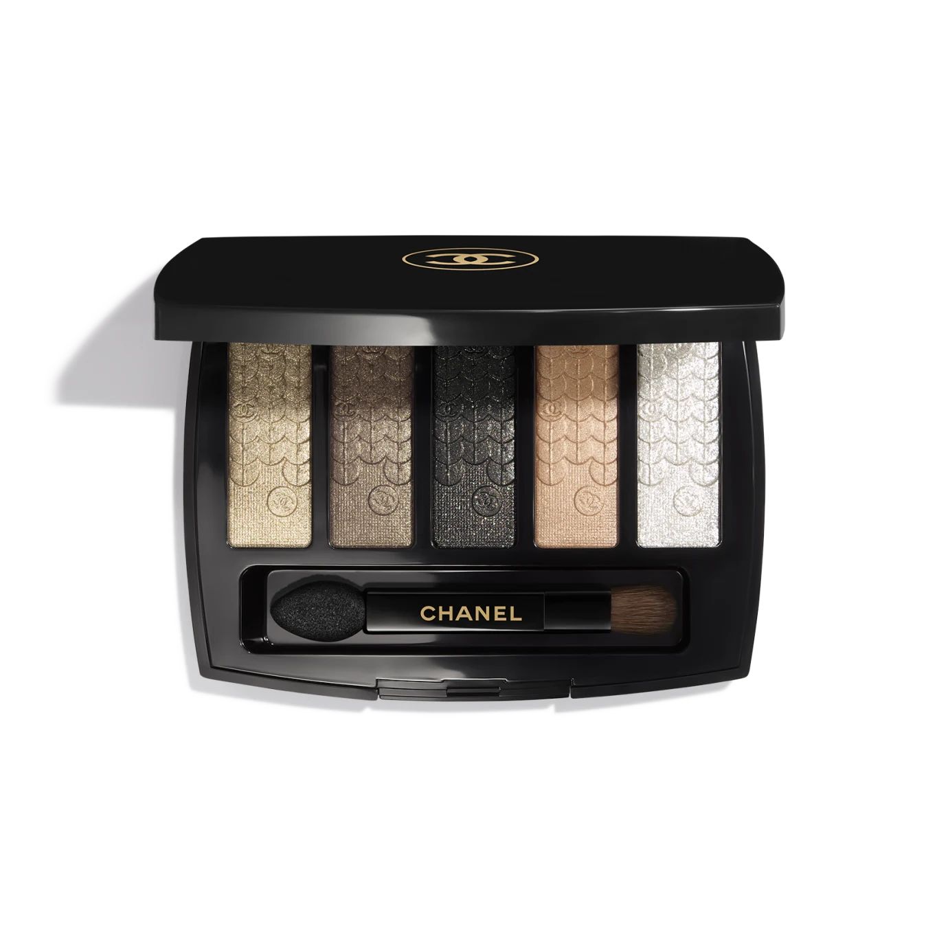 LUMIÈRE GRAPHIQUE Eyeshadow palette  | CHANEL | Chanel, Inc. (US)