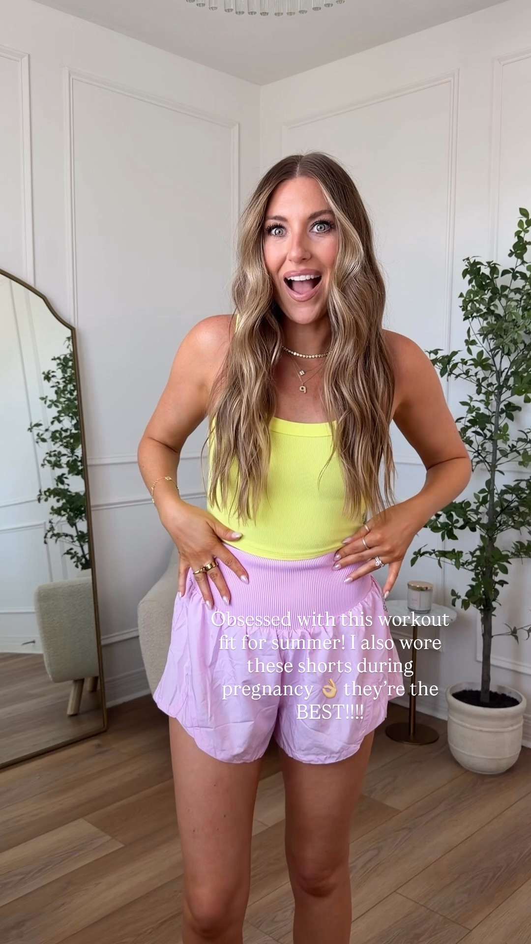 Love this summer workout fit! Wearing medium shorts and XS/S tank