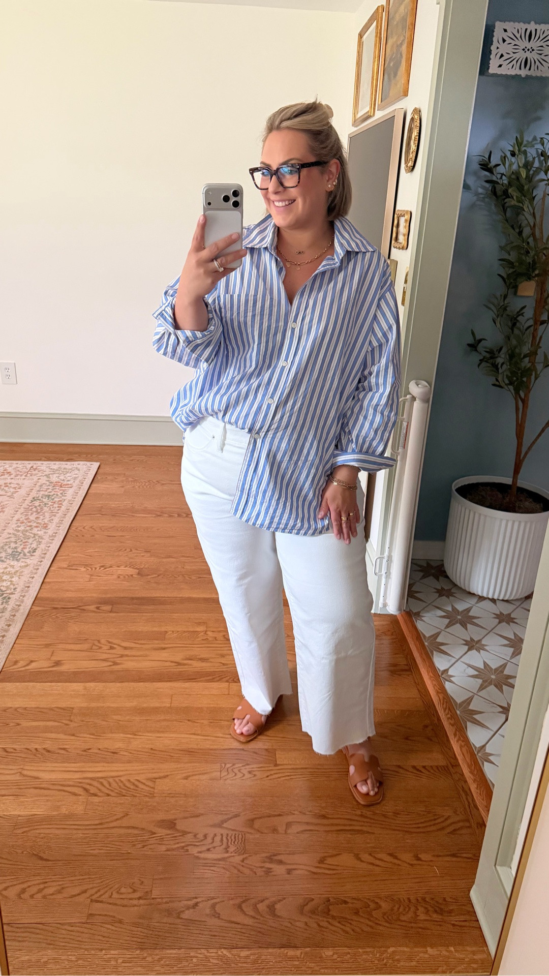 The perfect white jeans under $30?? Say no more 😉 wearing the 20! Sizing is 14-26

#LTKPlusSize #LTKSeasonal