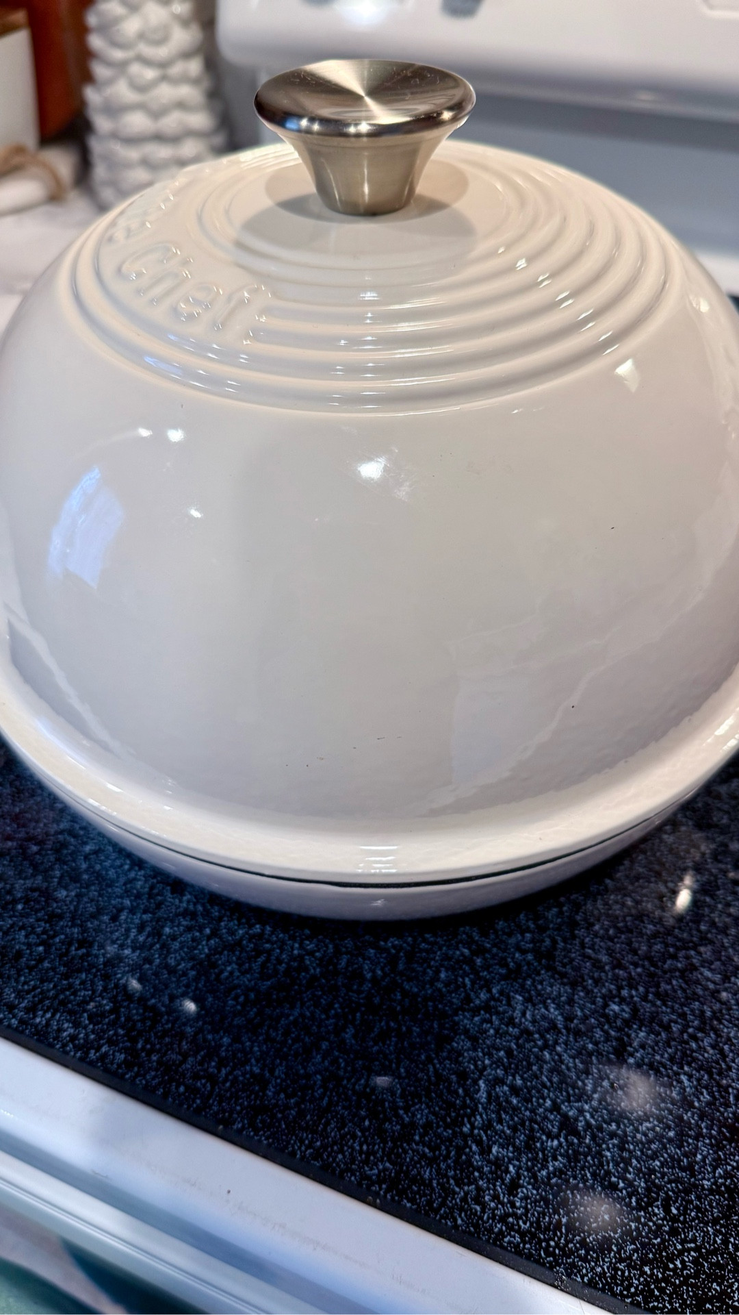 I love my new Dutch oven, I got for Christmas. It’s the perfect tool for baking bread. It’s on sale now. 