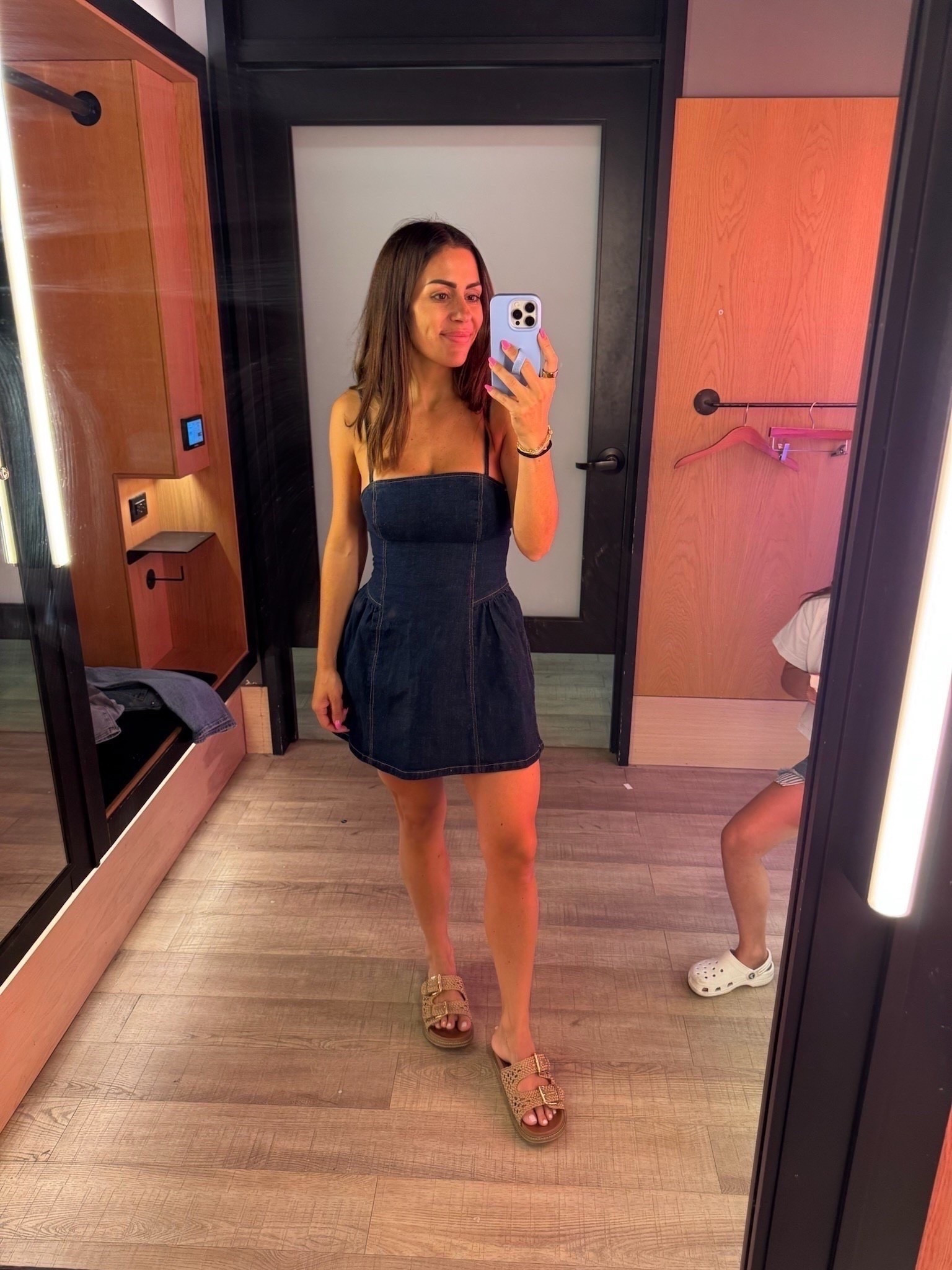 Abercrombie on sale // B2S finds💫✨

20-50% off abercrombie sale!

Abercrombie, Abercrombie sale, a&f, a&f sale, jeans, denim, top, linen top, backless top, date night look, military wife, Coronado California, Lauren Mulloy

#LTKFindsUnder50 #LTKFindsUnder100 #LTKSaleAlert