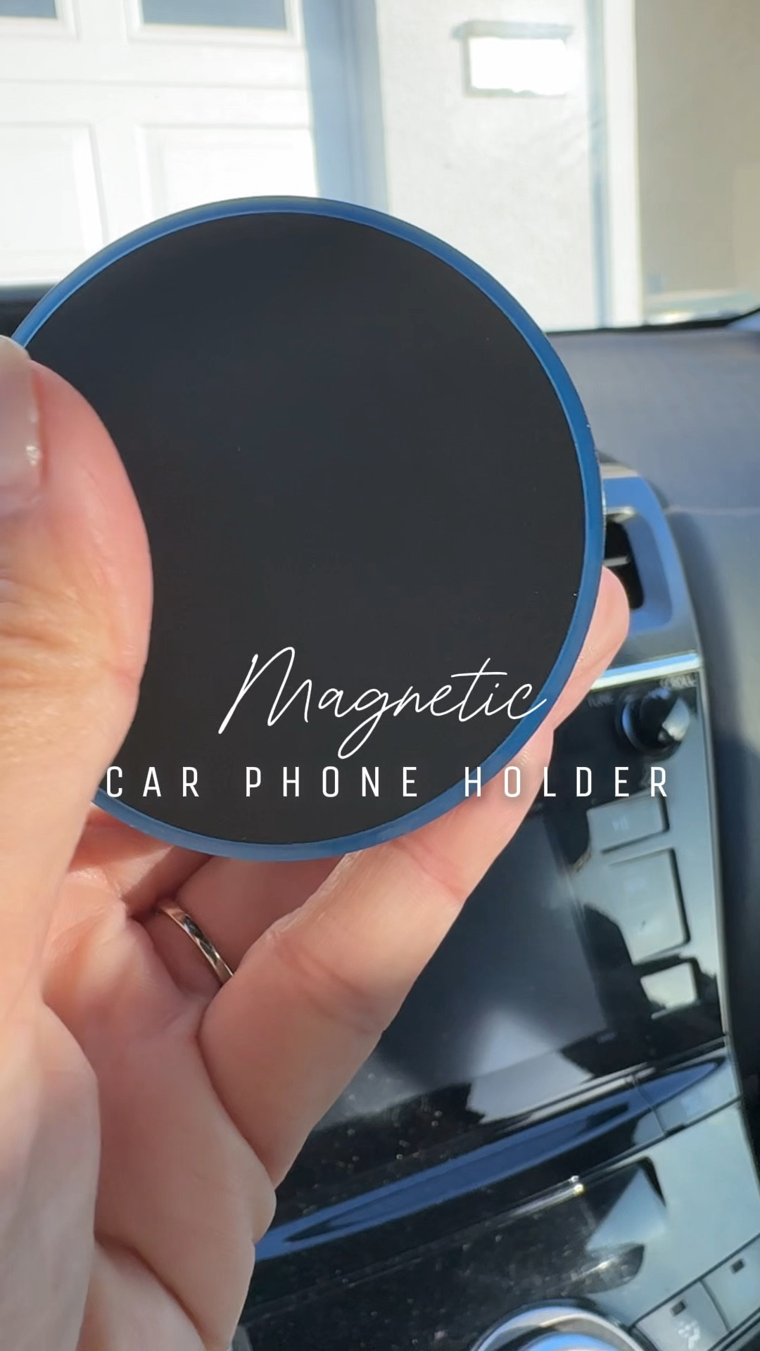 This magnetic iPhone holder and wireless charger works perfectly with my MagSafe iPhone case! 

#LTKTravel #LTKCon