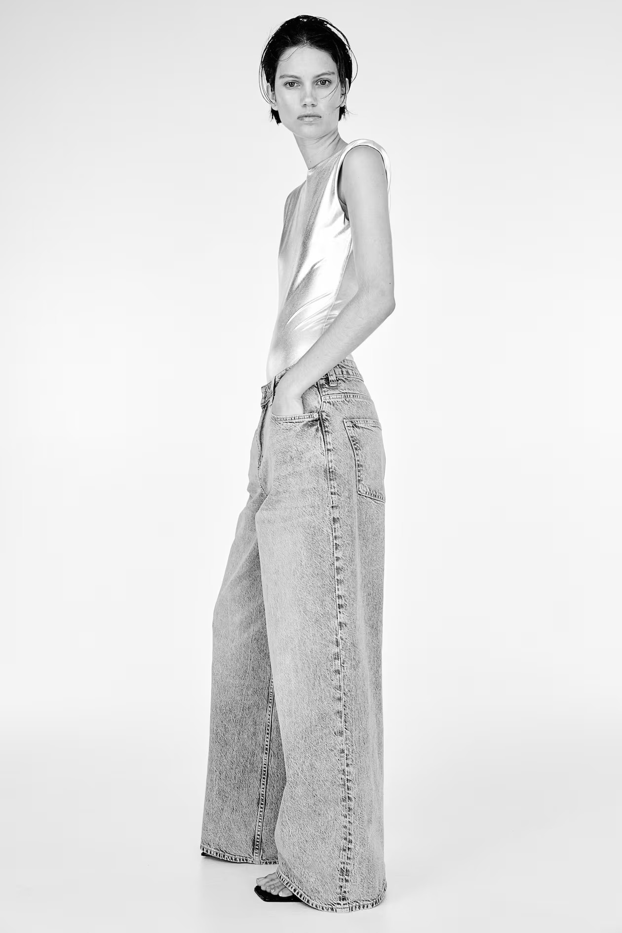 Baggy Regular Jeans - Regular waist - Extra-long legs - Light gray - Ladies | H&M US | H&M (US + CA)