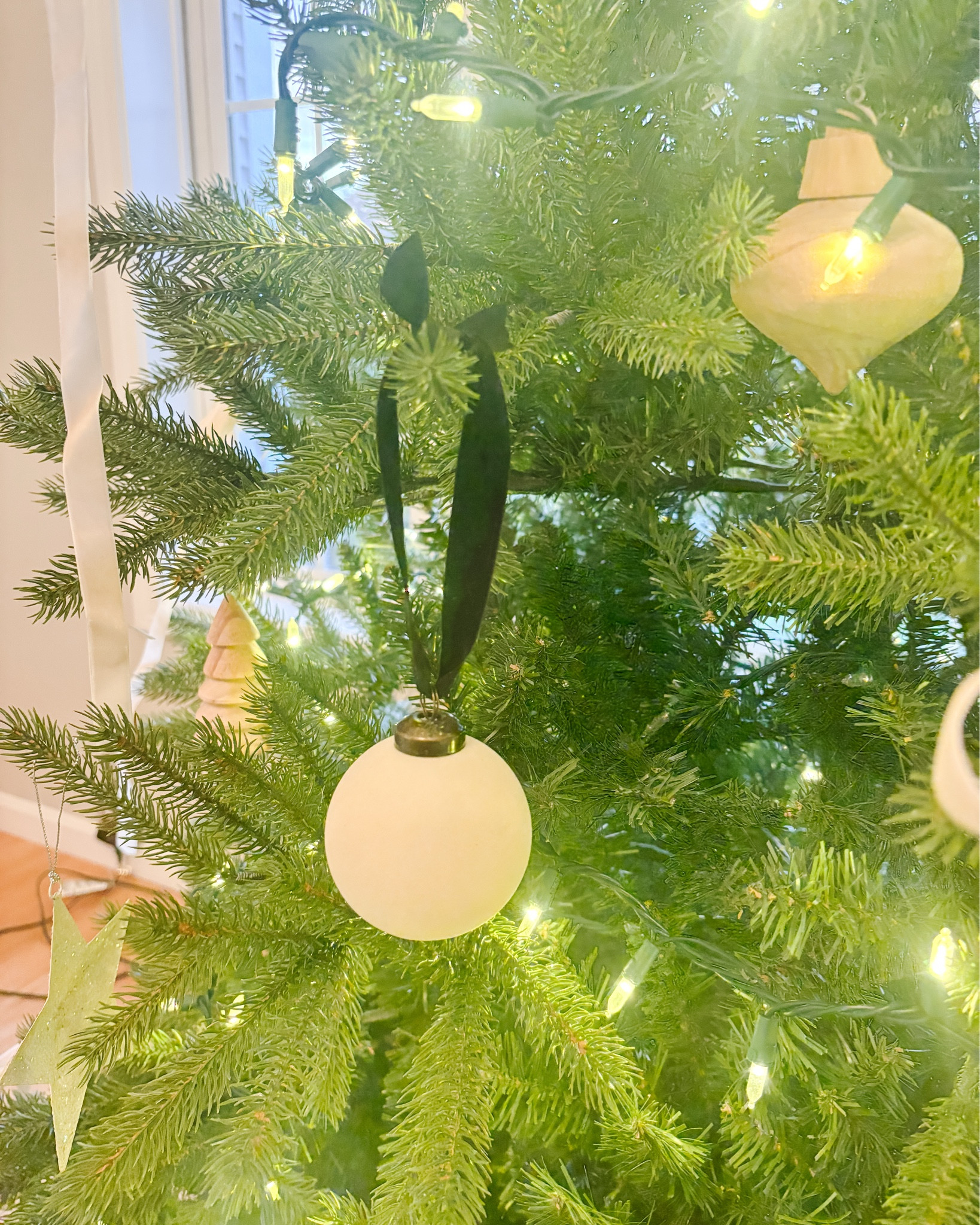 Found a few things to match my theme this year… 

#LTKCyberWeek #LTKSeasonal #LTKHoliday