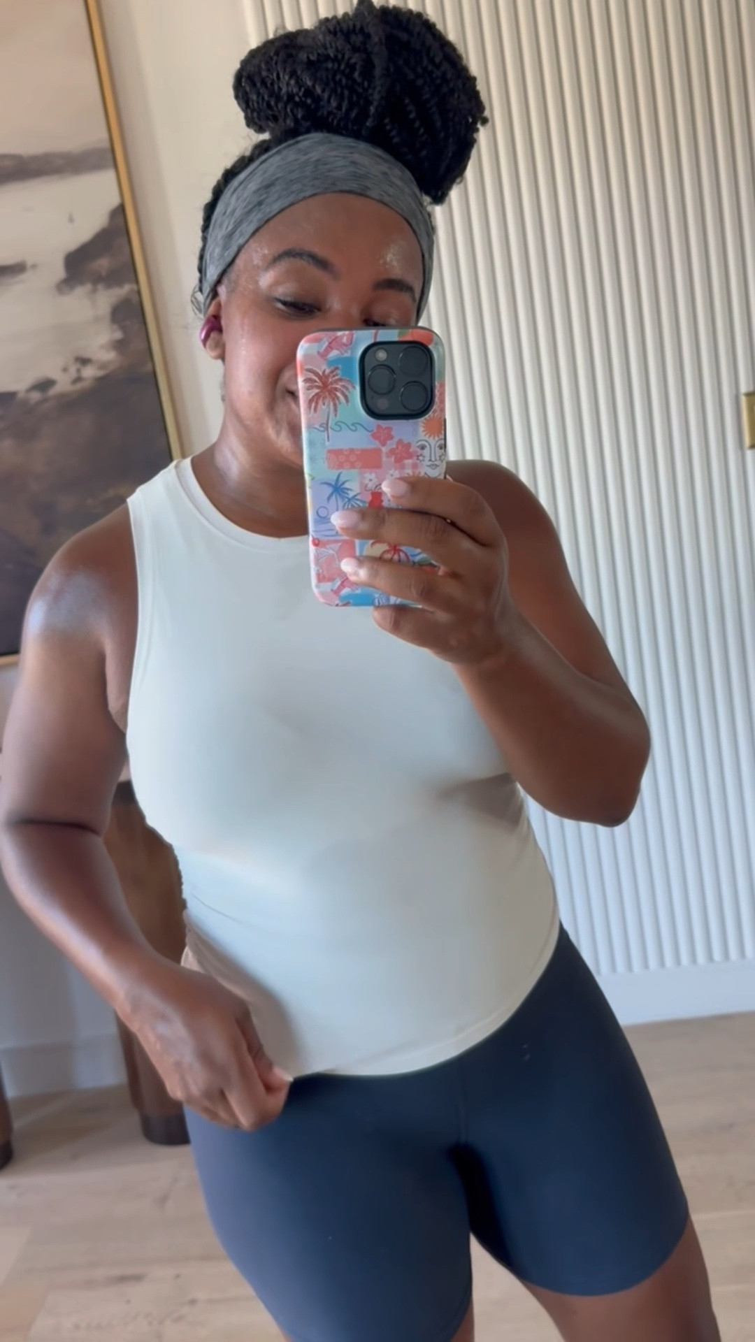 This tank is SO cute for workouts and half the price. I wear on repeat! So form fitting and comes in a few other colors.

#LTKFindsUnder50 #LTKStyleTip #LTKActive