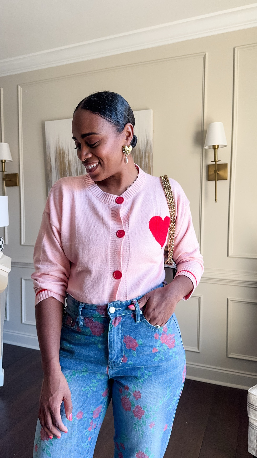 Galentine’s nights call for something a little special 💕

These Be Mine earrings from @fraypearls are the perfect finishing touch — playful, timeless, and easy to wear for nights out and everyday moments. I love pieces that feel meaningful without trying too hard.

I’ve linked the exact pair in my LTK if you’re looking for a thoughtful Valentine’s or Galentine’s gift. @fraypearls #fraypearls

#LTKValentine #LTKootd #LTKBeauty