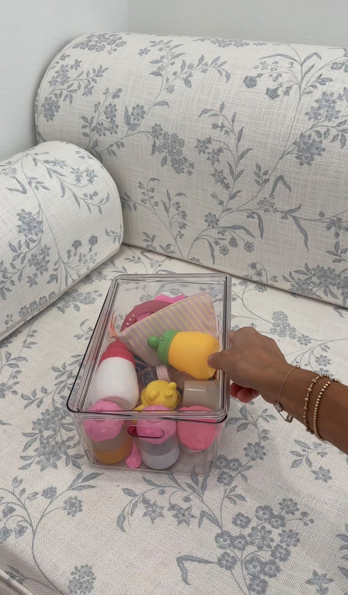 Baby play🍼👶🏼☁️

Baby toys/ play / toddler play 

#LTKmomlife #LTKBaby #LTKKids