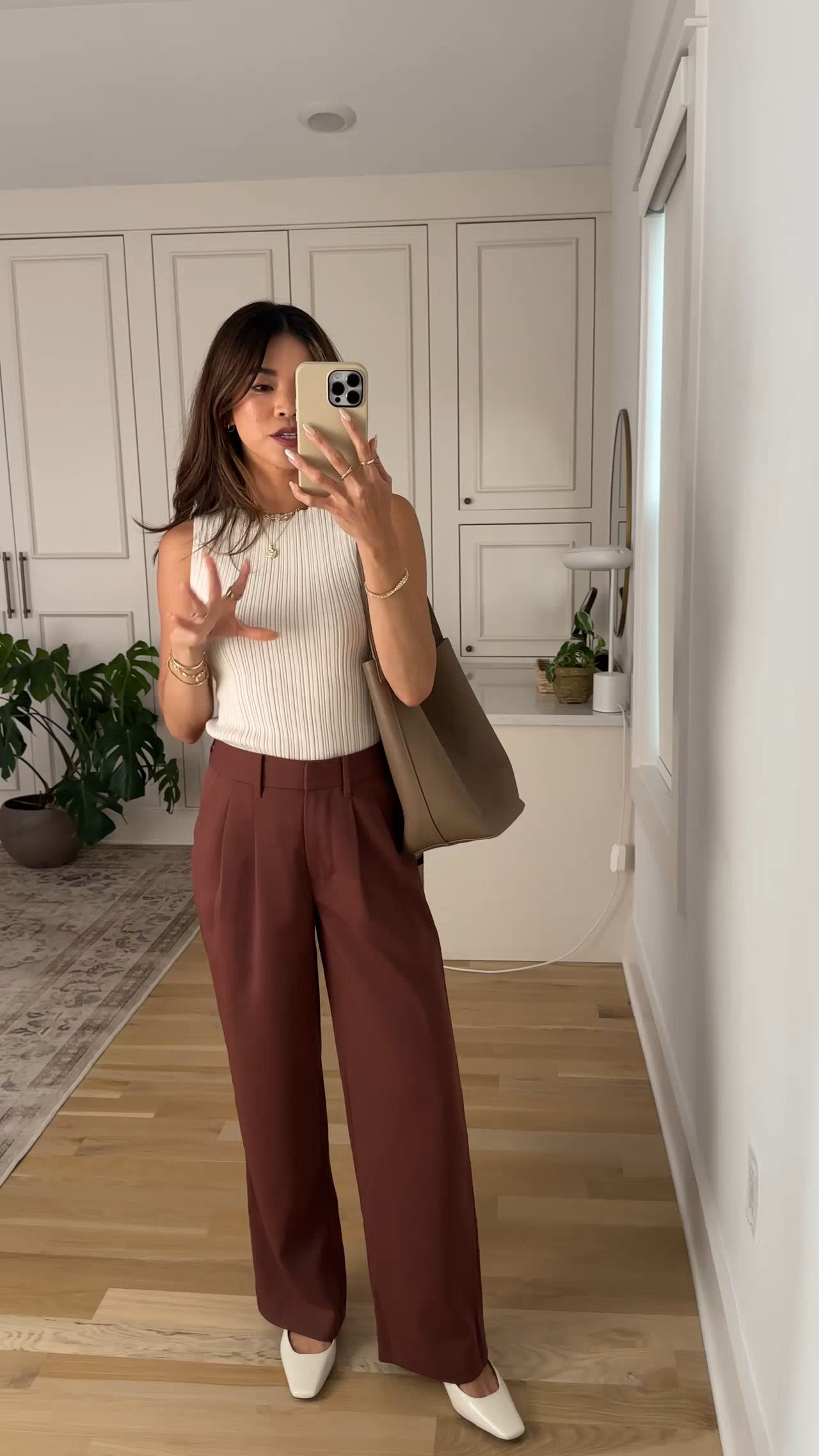 Are you looking for affordable trousers? These @Quince tailored pants are petite friendly and less than $50. 

Sizing info: 
Quince Stretch Crepe Pleated Wide Leg Pants - Size 0 28in inseam in Redwood Brown 
Quince Cotton Cashmere Ribbed Tank - XS in Heather Oatmeal

 petite fashion, get dressed with me, outfit inspiration, ootd, nashville outfit, Nashville influencer, petite style, vacation style, casual outfits, mom style, petite pants, spring outfits, spring outfit info, spring pants, spring outfit idea, spring top, summer pants, quince pants, work pants, spring tank, spring shoes, petite trousers, kitten heels, quince tank, summer tank, work outfit, summer work outfit,  

 

#LTKSeasonal #LTKPetite #LTKootd