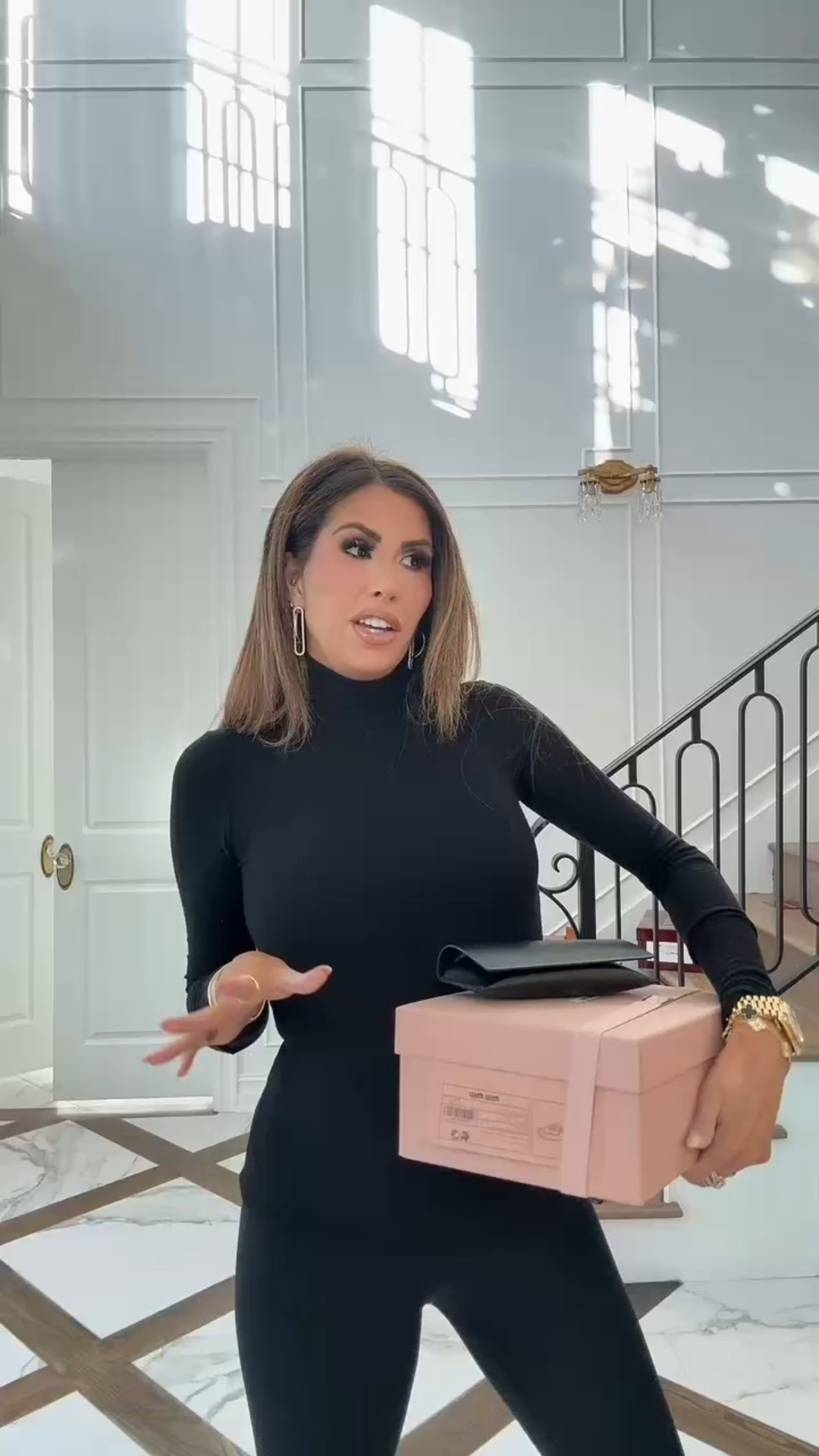 I’ve been looking for the perfect gift for Christmas and found these Miu Miu mules and new YSL sunnies from @saks! These pieces are too good not to share! #SaksPartner

#LTKootd #LTKGiftGuide #LTKHoliday