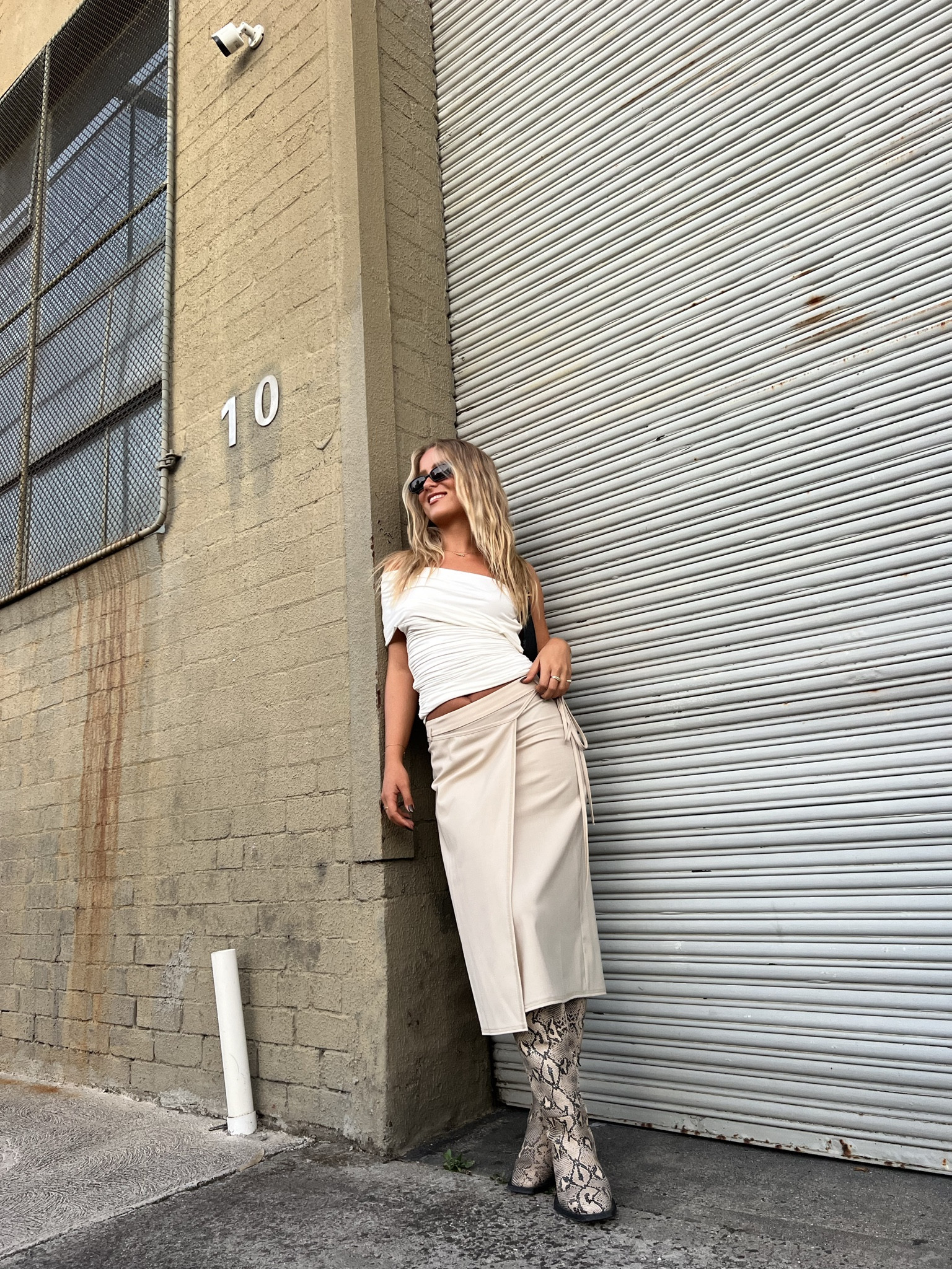 Gorgeous off the shoulder white top - lovely staple piece from Henne 🤍 
Wearing size 6 


#LTKGiftGuide #LTKaustralia #LTKstyletip