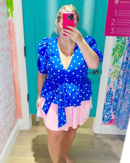 Lilly Pulitzer sale last day!! 