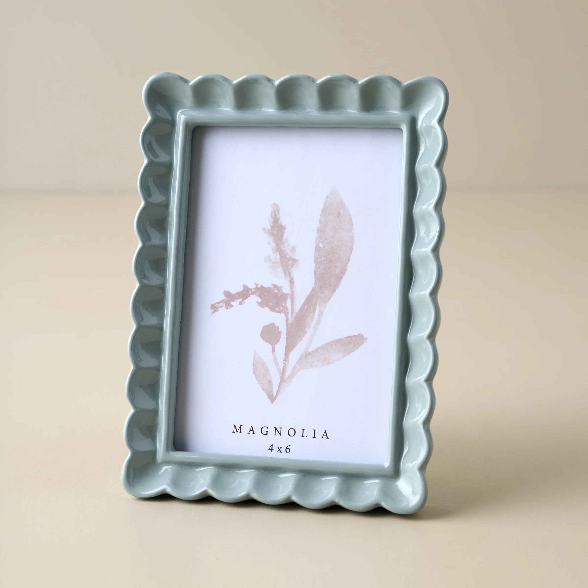 Kara Scalloped Photo Frame | Magnolia